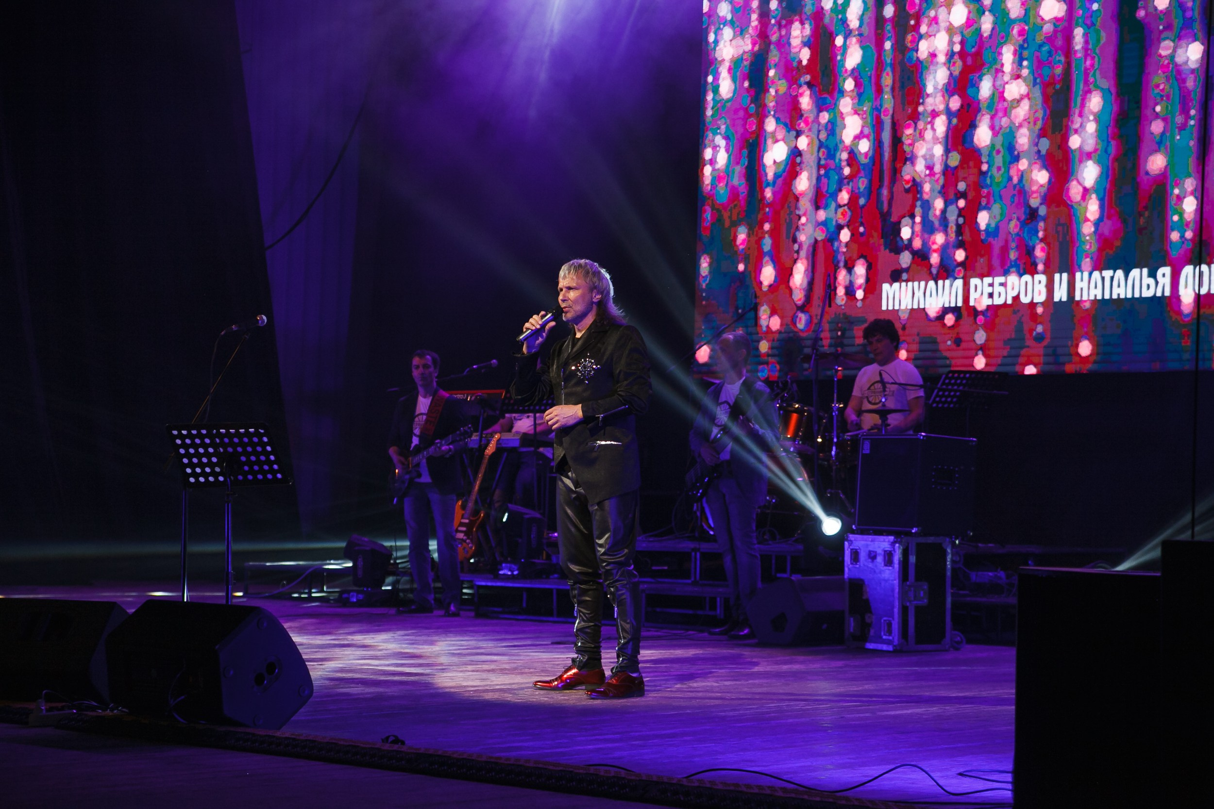 ЦКЗ перезагрузка ХХ века. Свадебный и детский фотограф в Волгограде Слава Белов