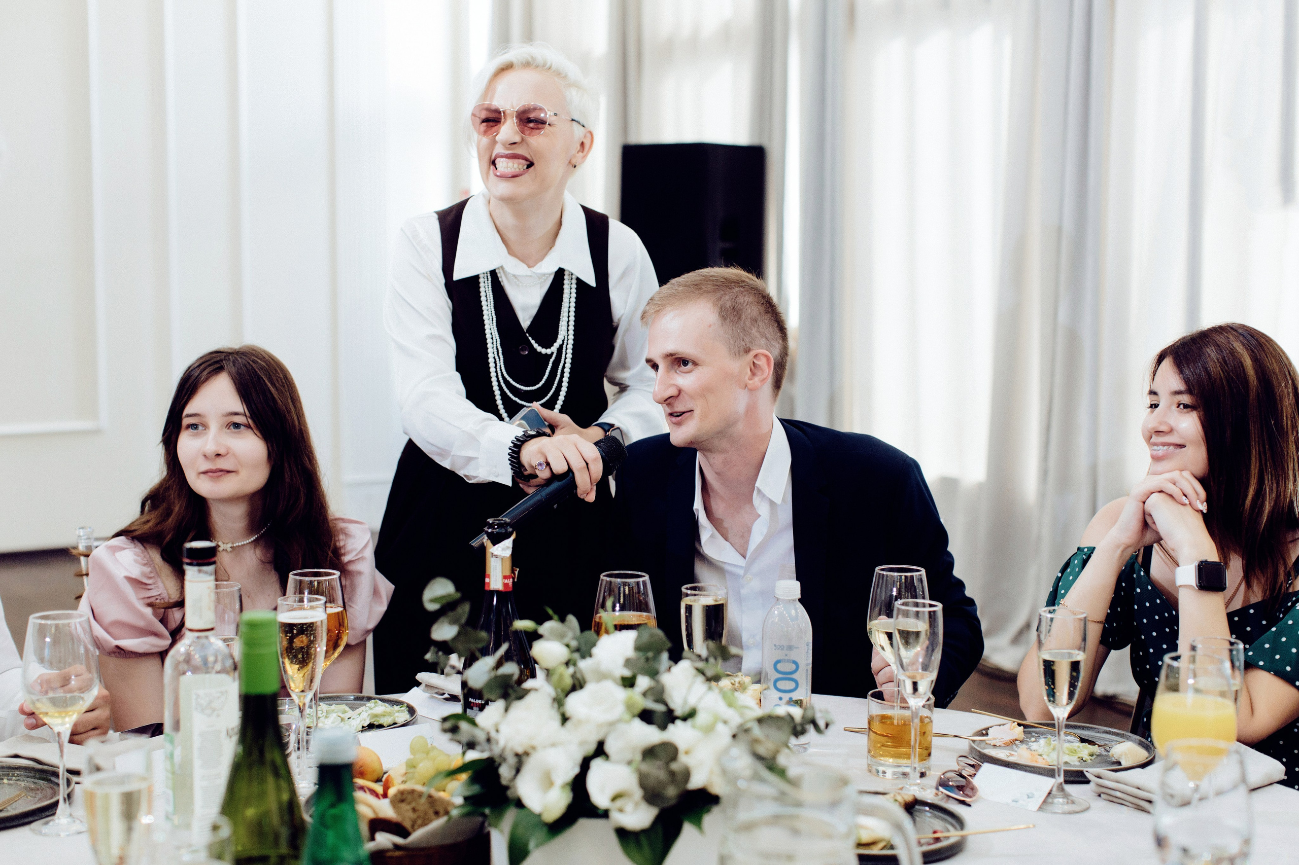 ведущая в СПб, ведущая на свадьбу, ведущая на юбилей, ведущие корпоратива