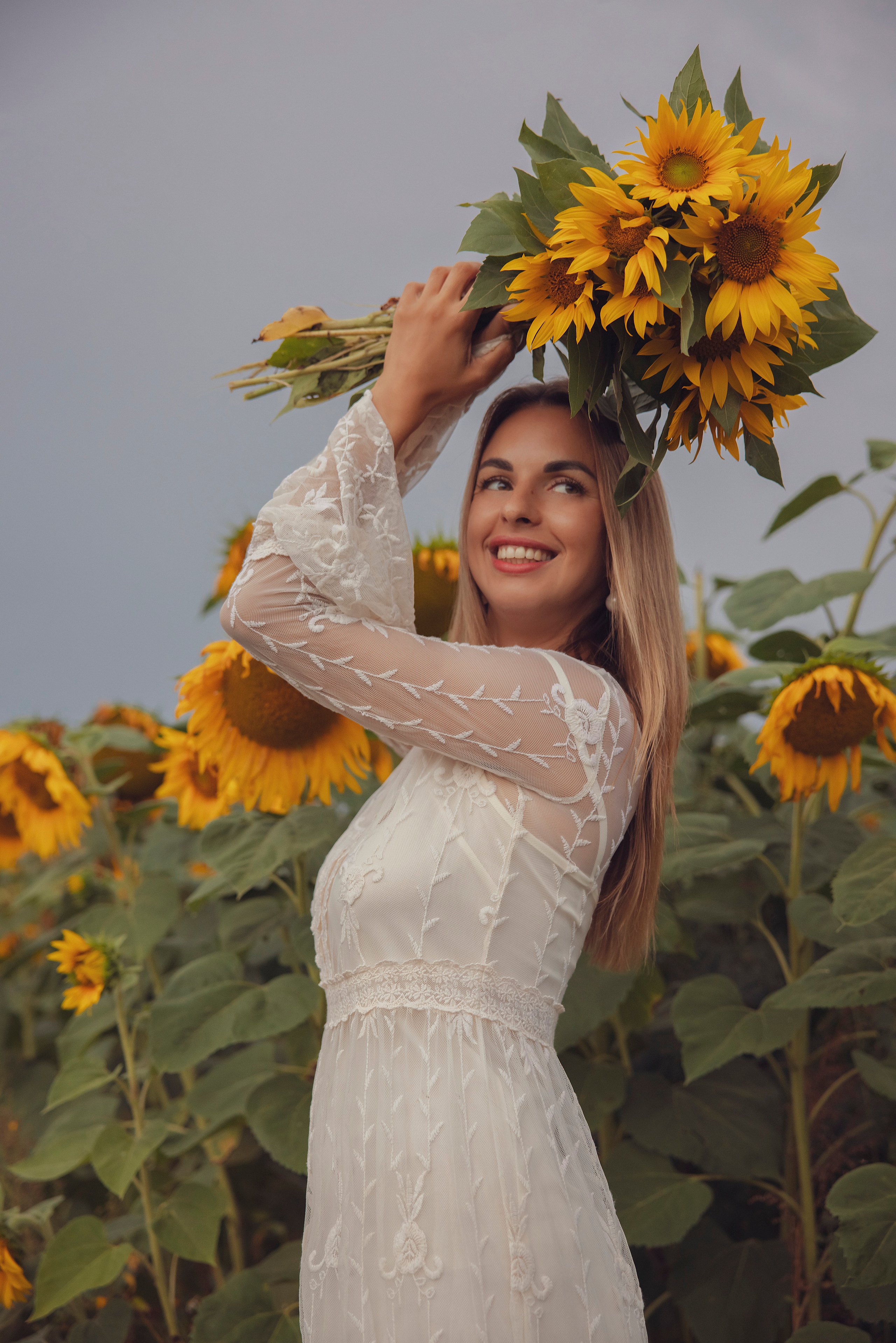 Семейная съемка в подсолнухах. Фотограф Ольга Бобб Нижний Новгород