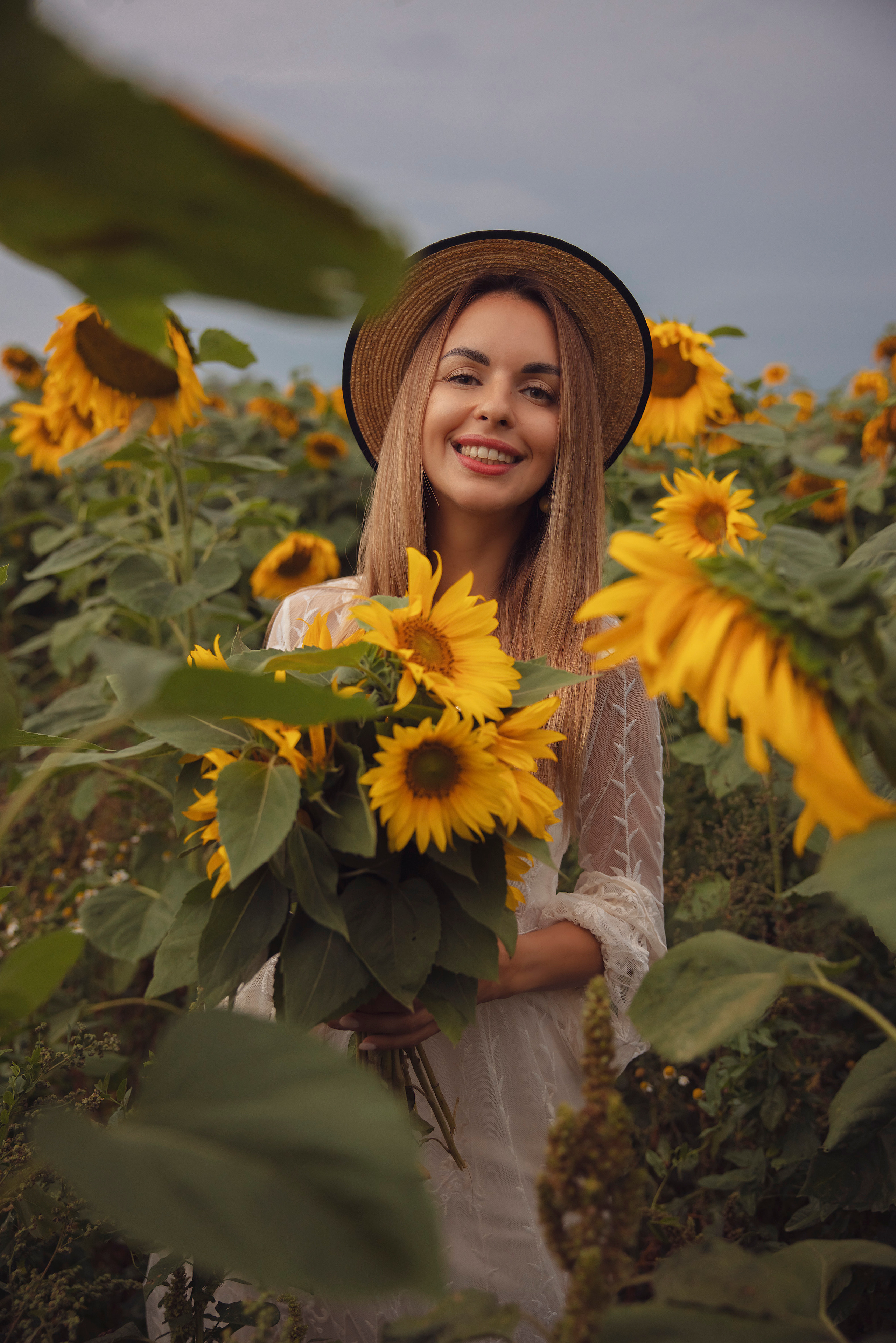 Семейная съемка в подсолнухах. Фотограф Ольга Бобб Нижний Новгород