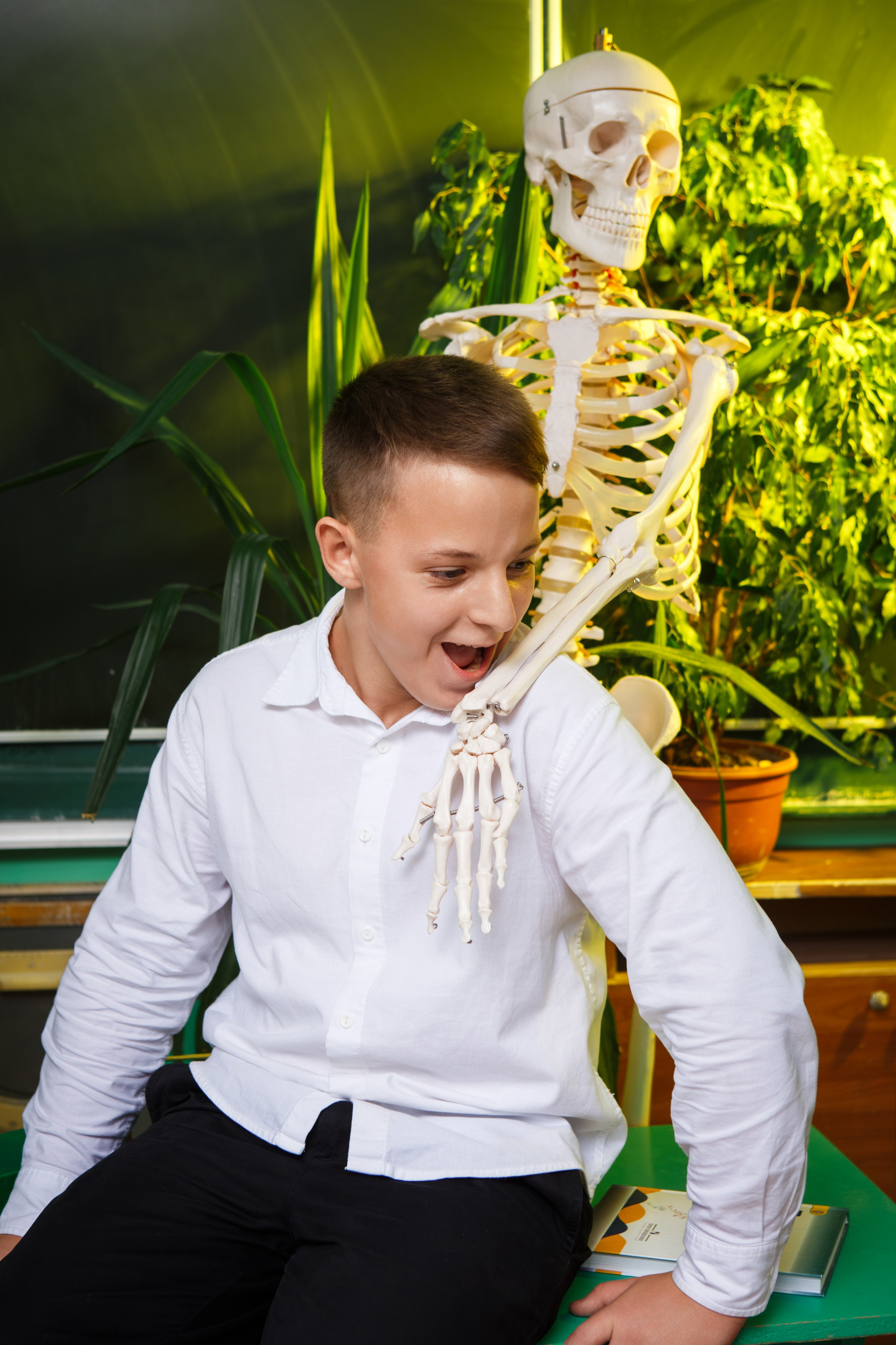 ПОРТРЕТНАЯ ФОТОСЕССИЯ В КЛАССЕ ДЛЯ 9 КЛАССОВ. ТВОЙ АЛЬБОМ / ТВОИ ПРАВИЛА