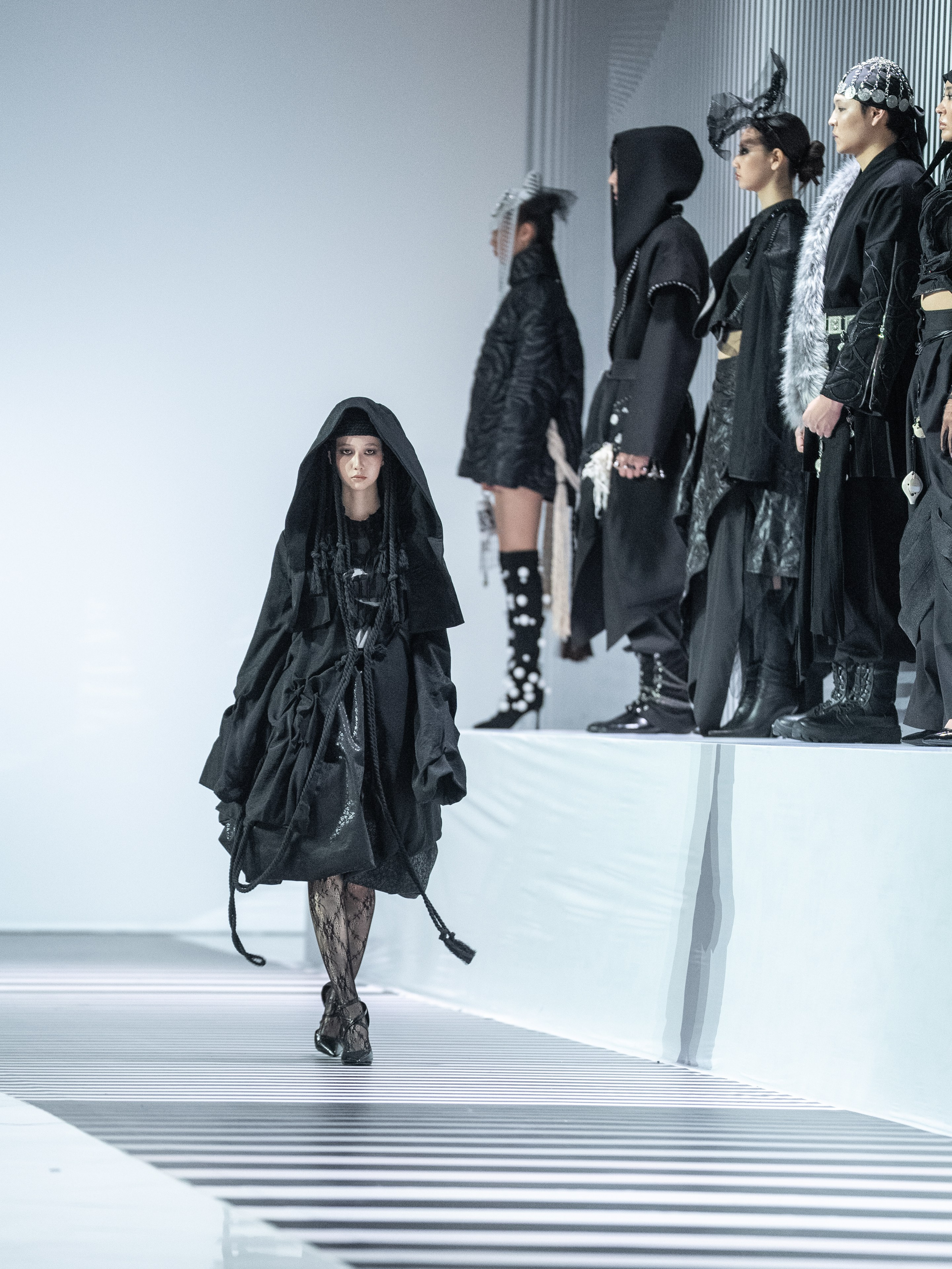 New Generation-OPEN WAY. Сайт Алматинского НЮ АРТ, будуар и фэшн фотографа Дениса Карпенко