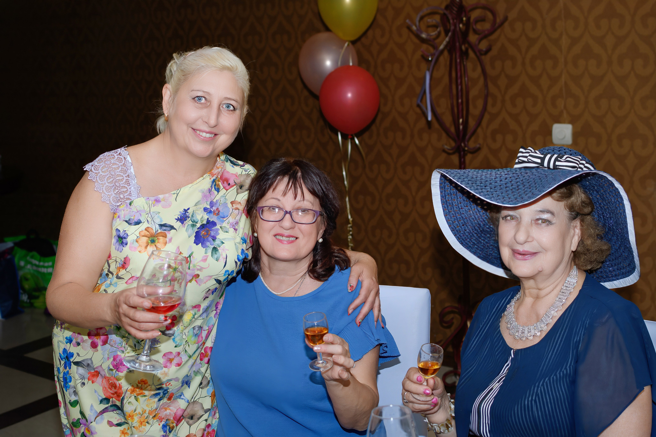 Фотограф для фотосессии дня рождения в Москве и Дмитрове