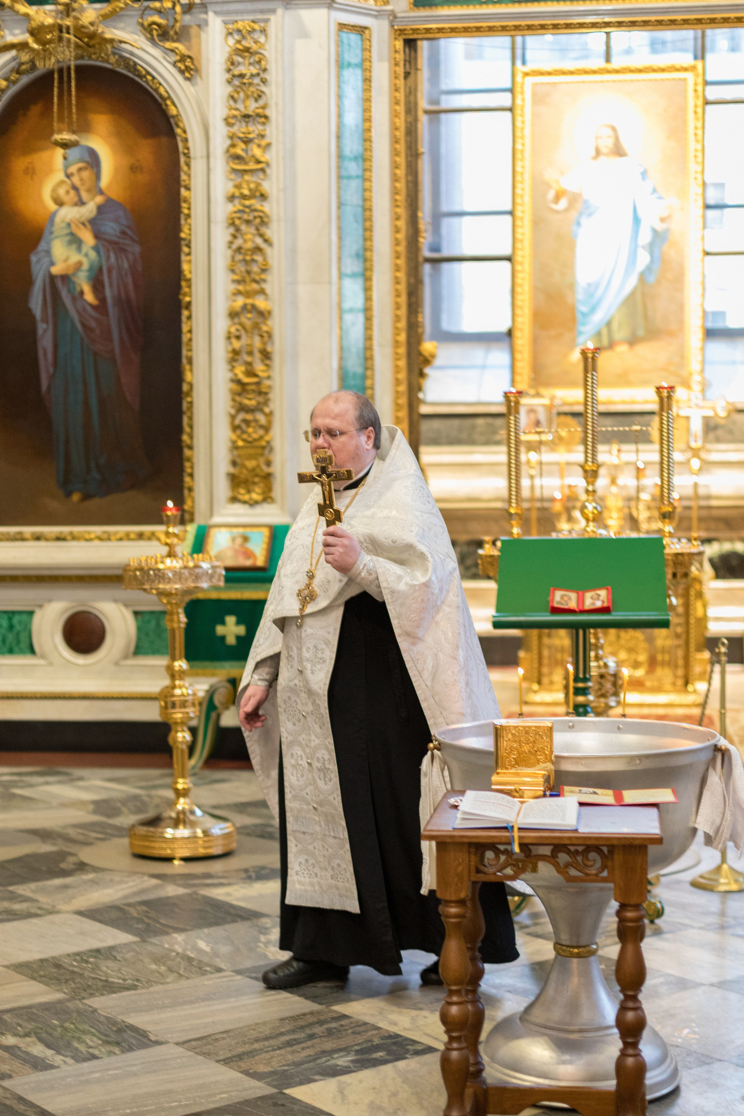 Крещение в Исакиевском соборе. Детский и контент фотограф Надя Волкова Санкт-Петербург