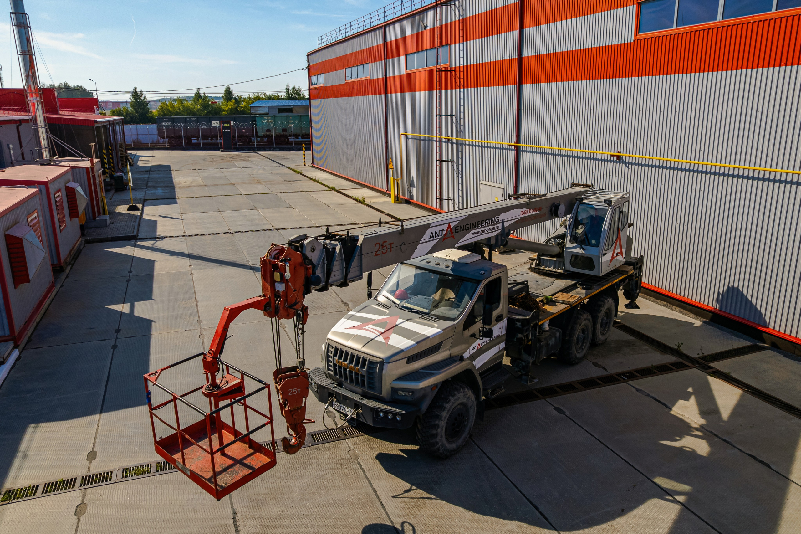 Производственная территория компании АНТ. Дмитрий Судаков, фотограф в Екатеринбурге и Москве