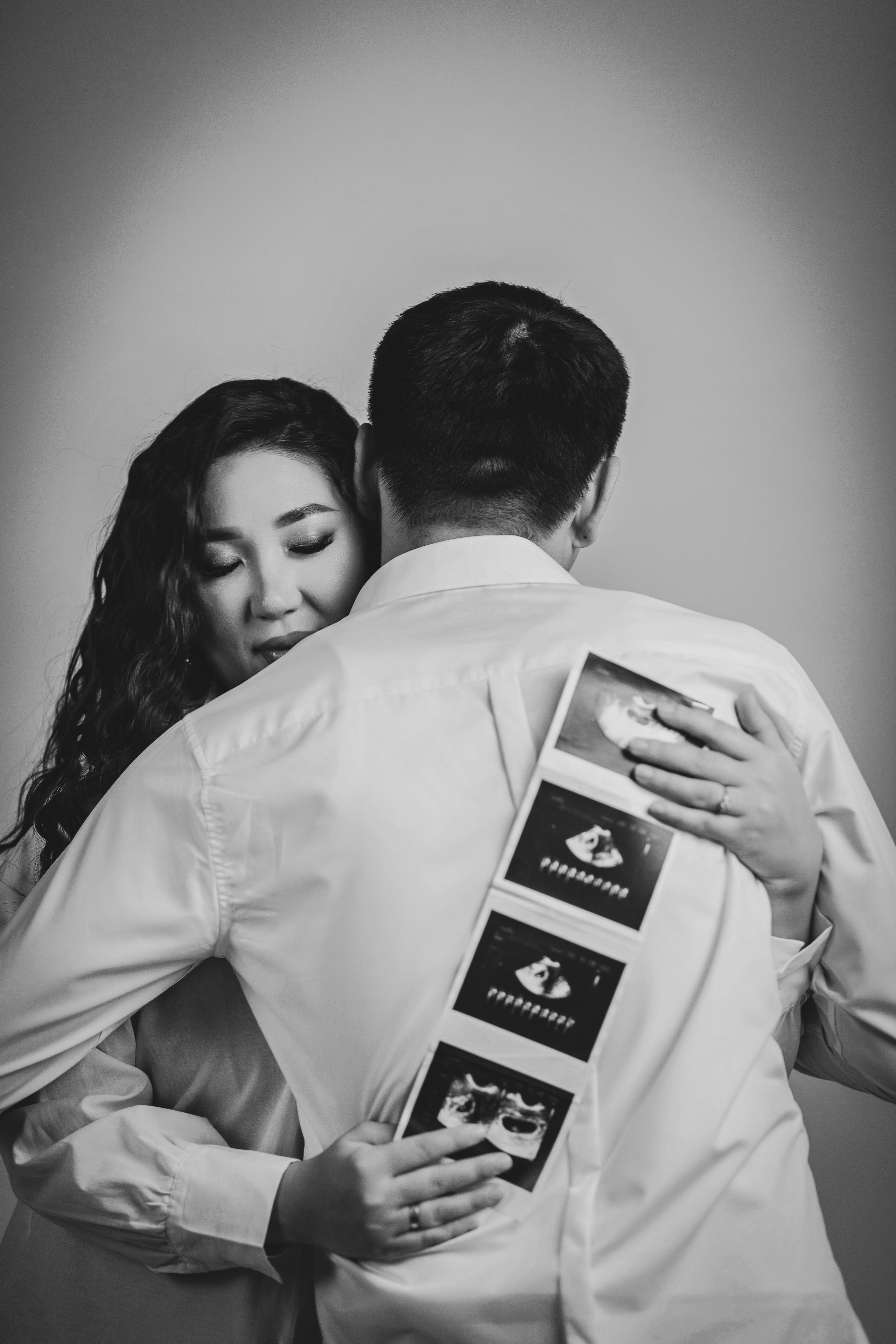 Фотосессия беременности. Фотограф в Атырау Максим Стадниченко