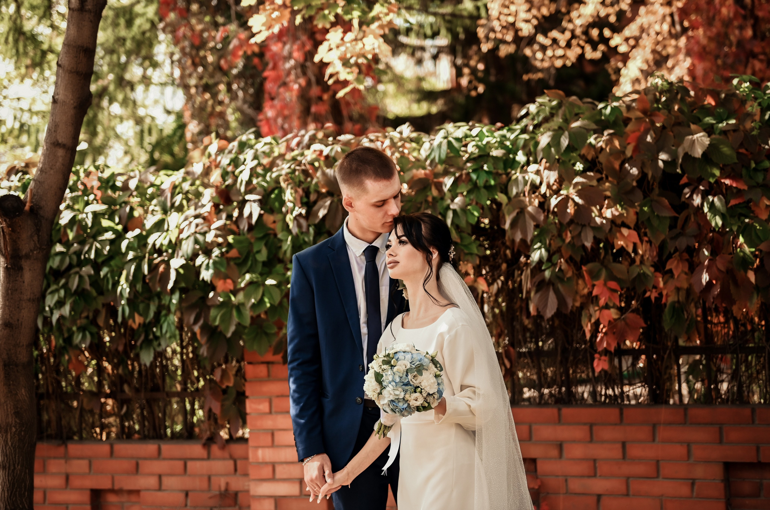 Небольшая часть фото со свадебной съемки Алексея и Даши. Свадебный, семейный, детский, контент фотограф в Омске Максим Ильин