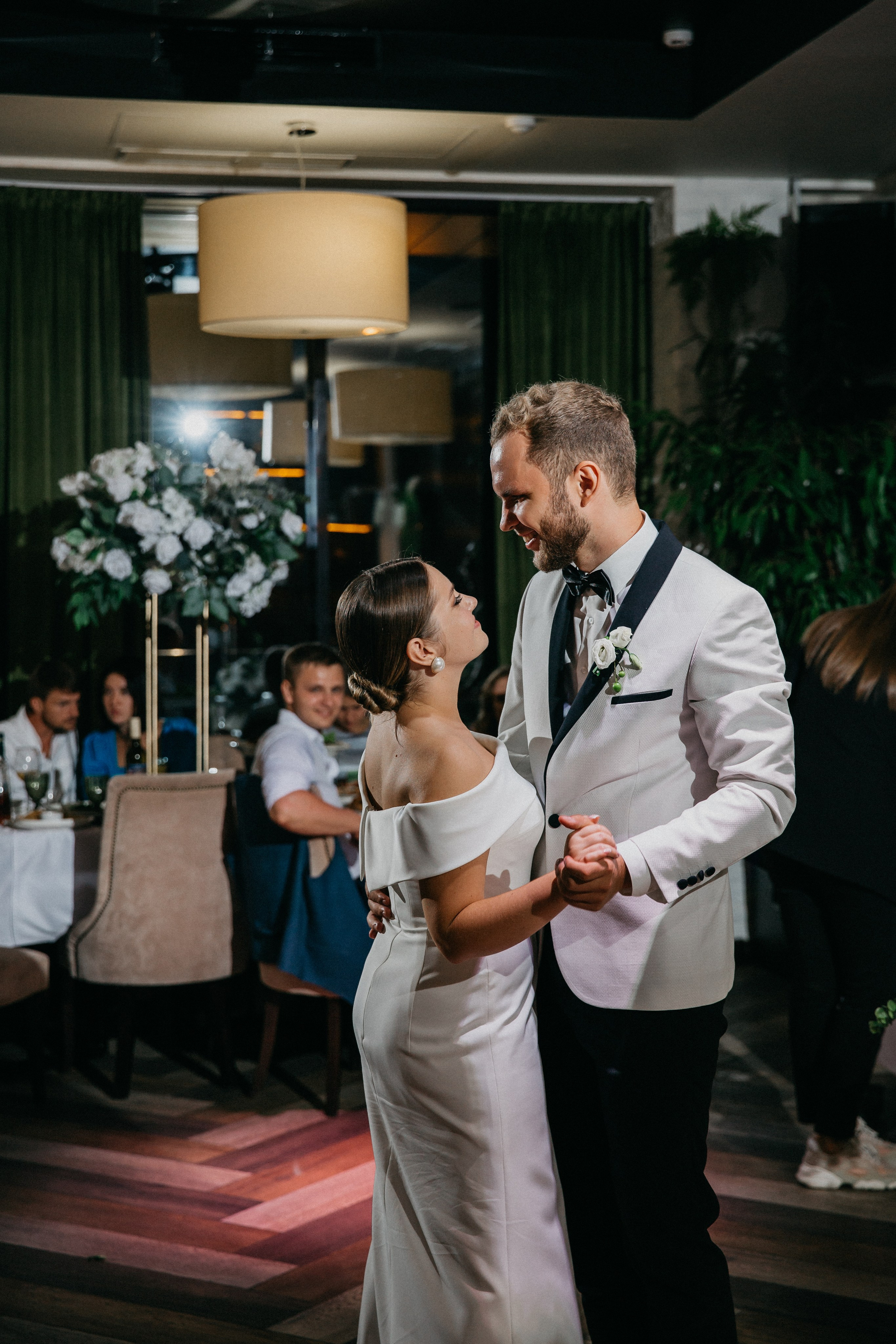 Ростислав и Валентина. Свадебный и семейный фотограф в Волгограде Галина Микитинская