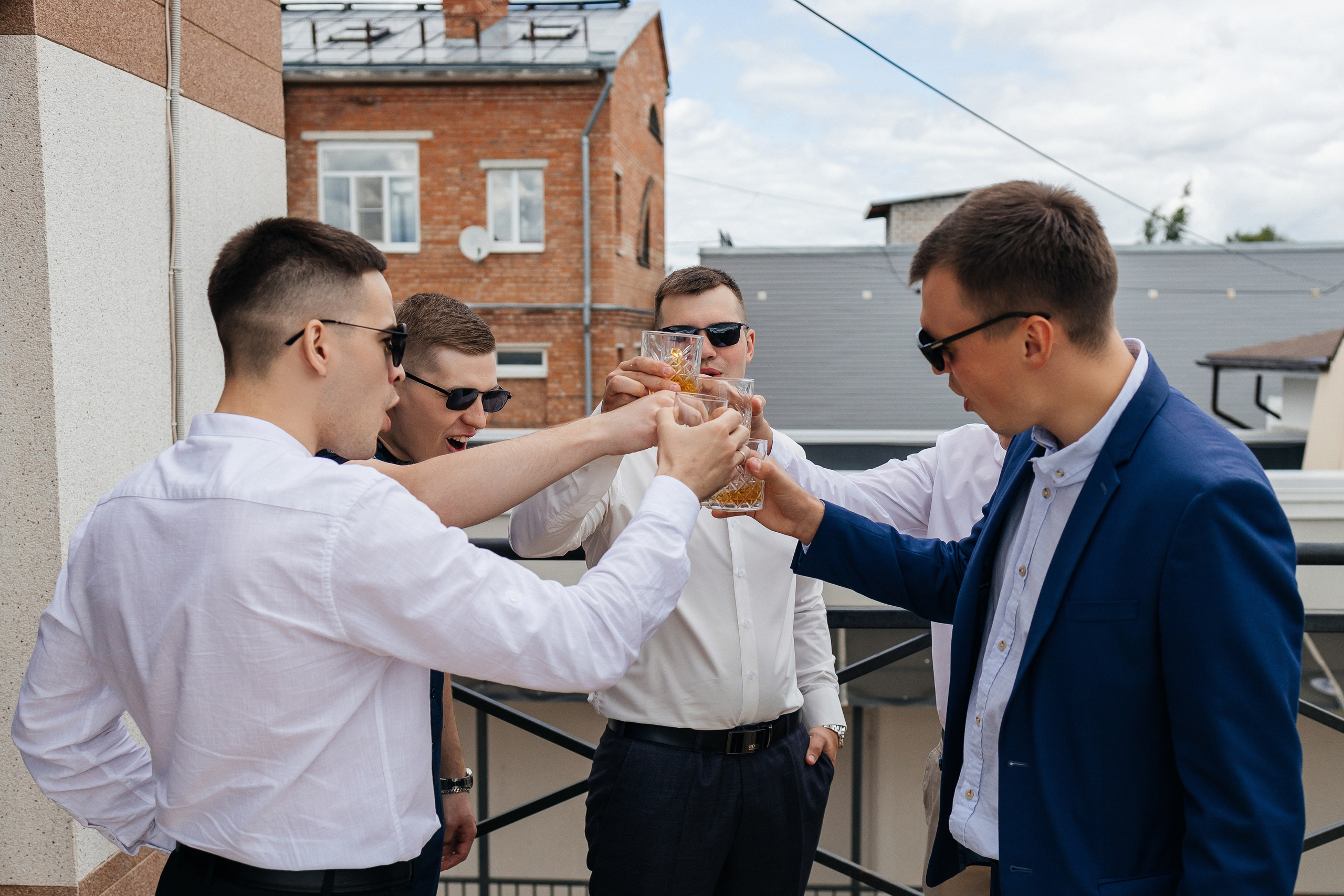 Грандиозное свадебное событие в уютном ресторане. Олег Сверчков | Свадебный фотограф Вологда