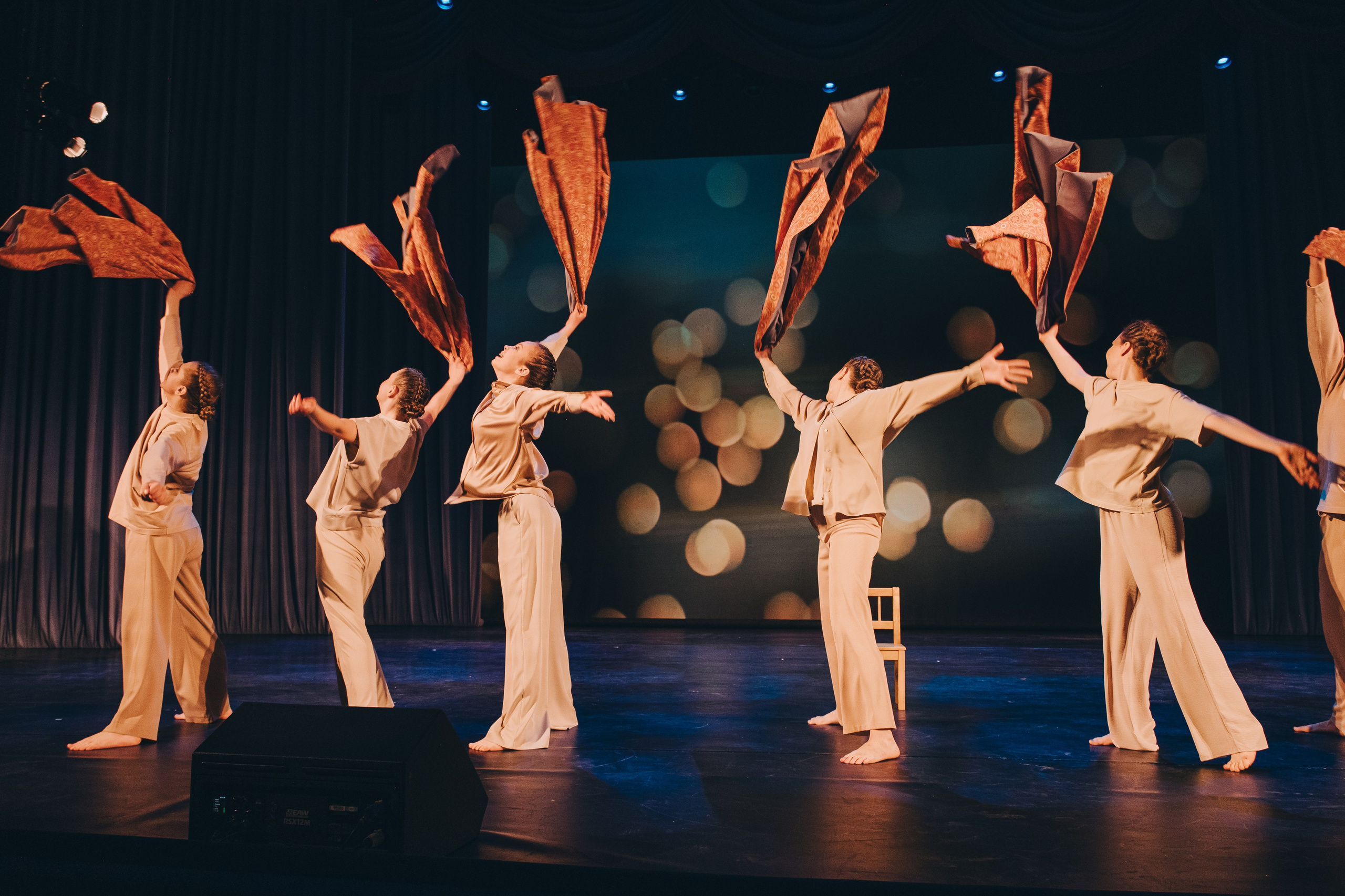Танцевальный концерт. Фотограф в Иркутске Анна Мирошникова