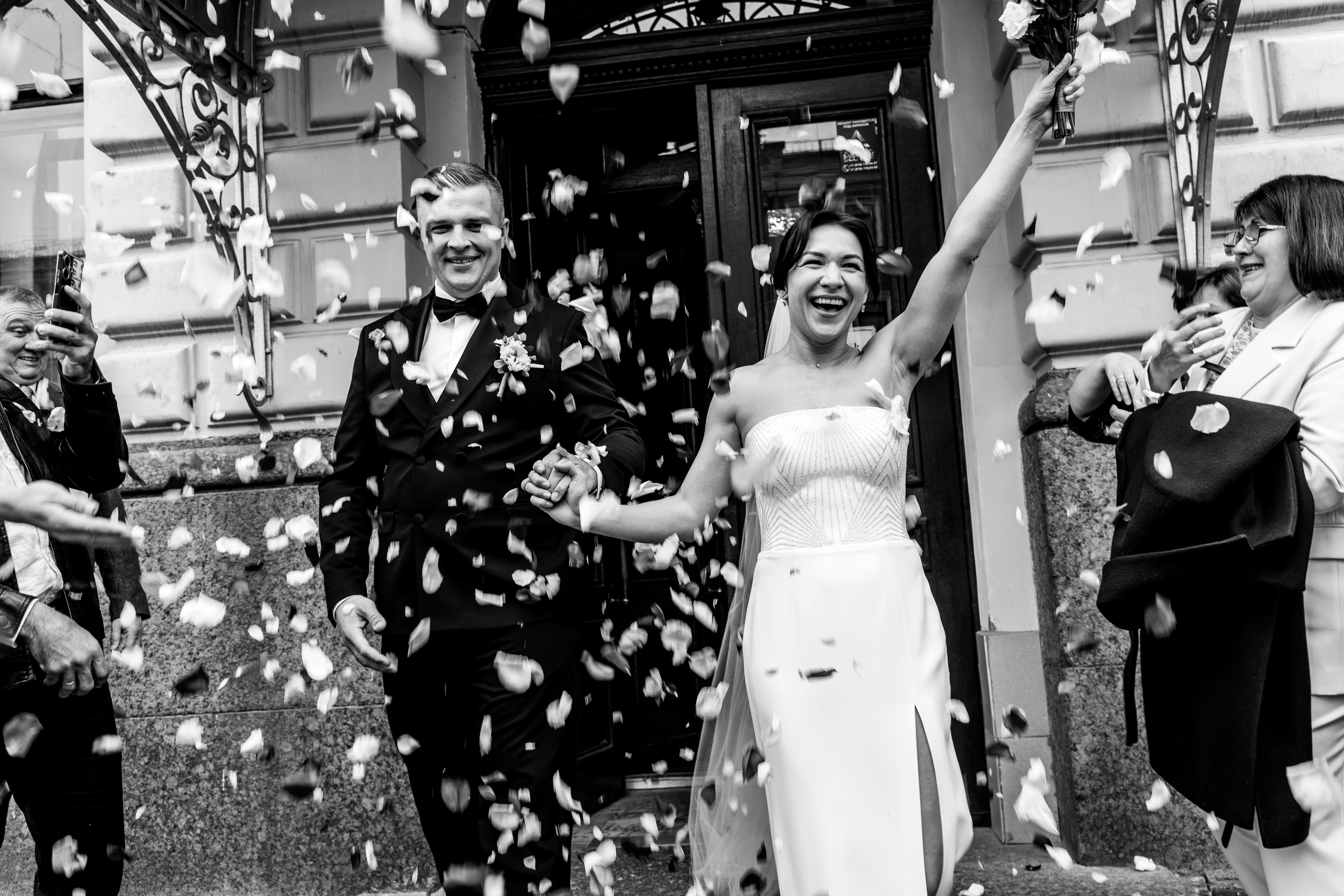 Во Дворце бракосочетания № 2. Professional photoartist in St. Petersburg (wedding, reportage, portrait, model book, love story) Alexander Shvedov
