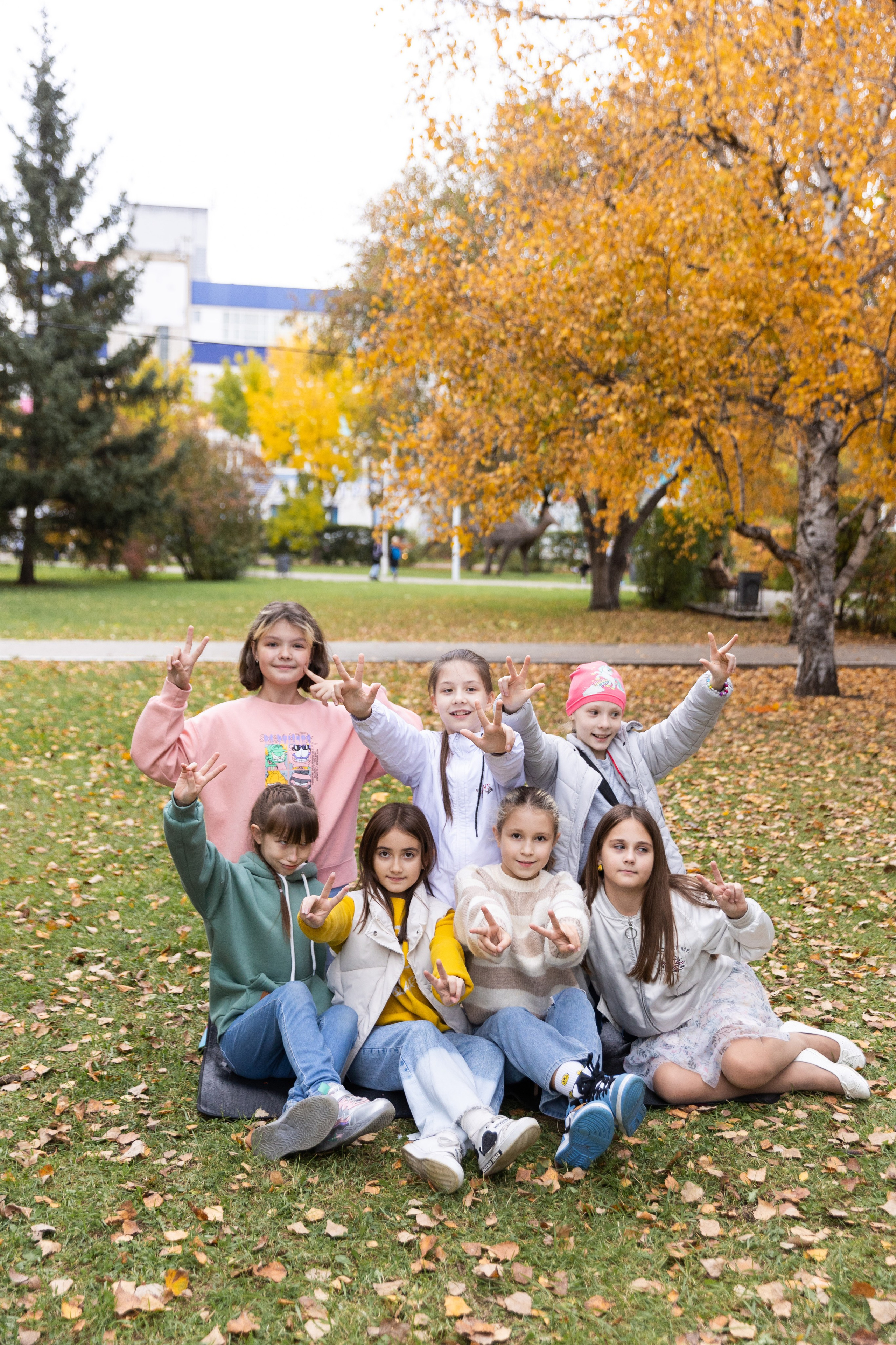 Осенняя фотосессия 4 Б. Семейный, детский, школьный фотограф в Благовещенске Яна Белоусова