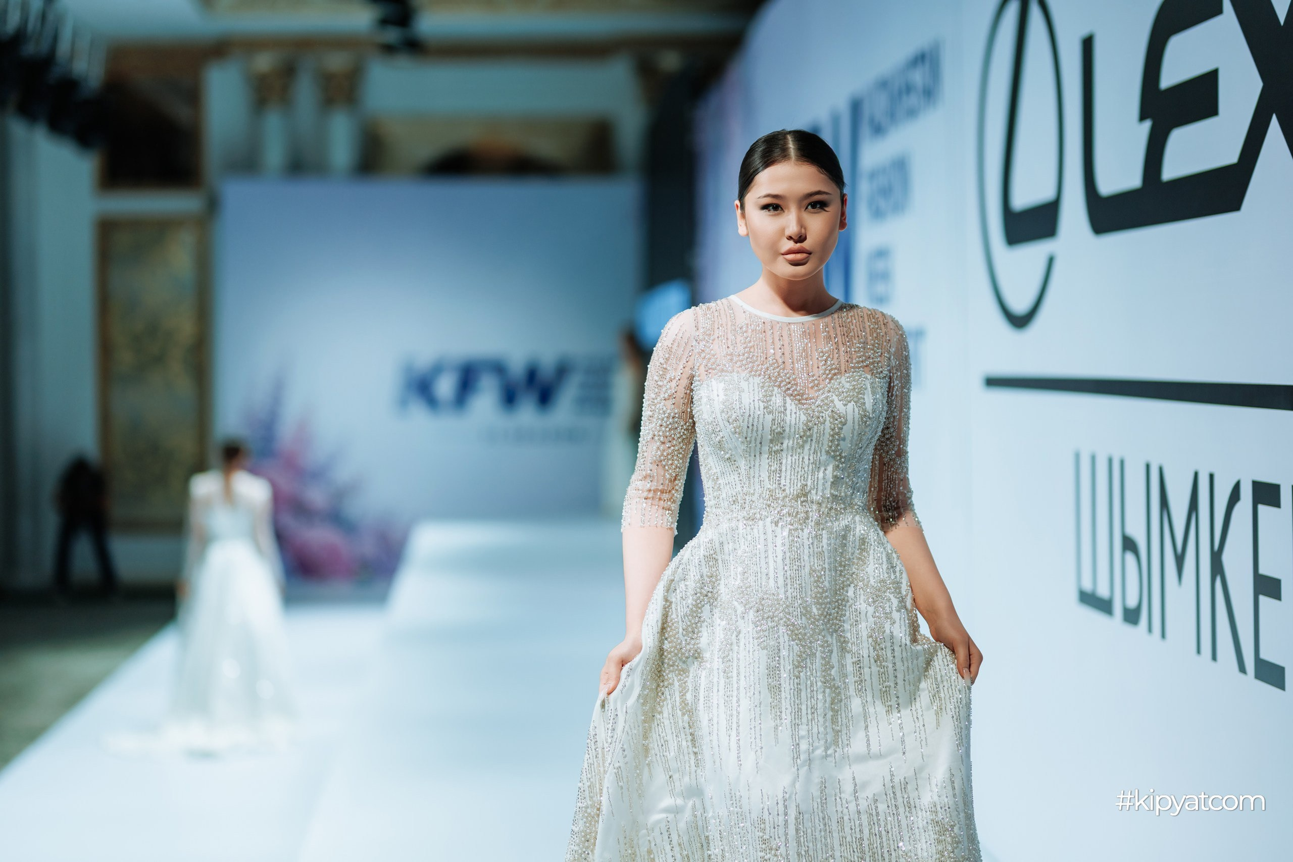 KAZAKHSTAN FASHION WEEK SHYMKENT 11 SEASON. Кипятком Шымкент