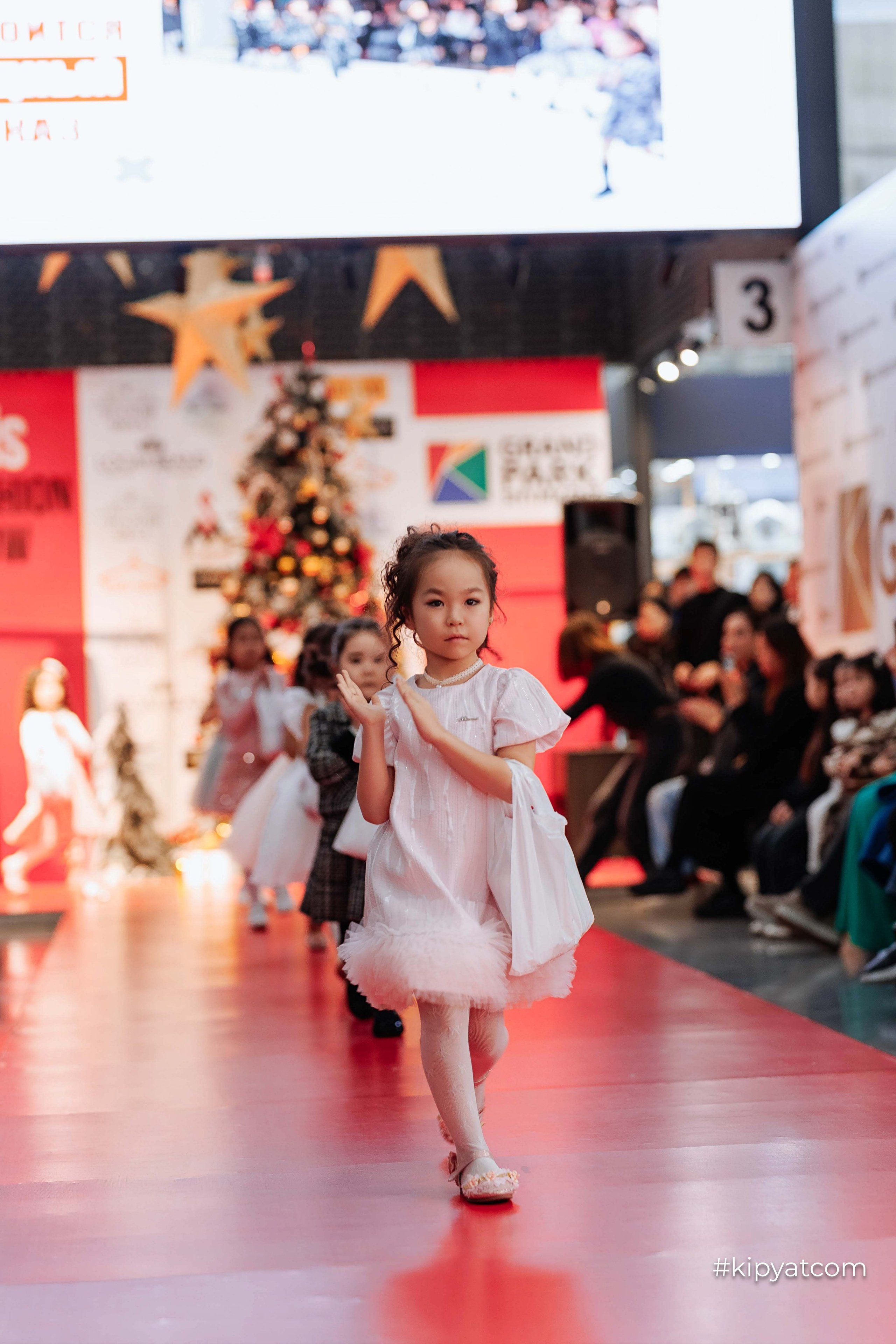 Kids Fashion Show 8 season