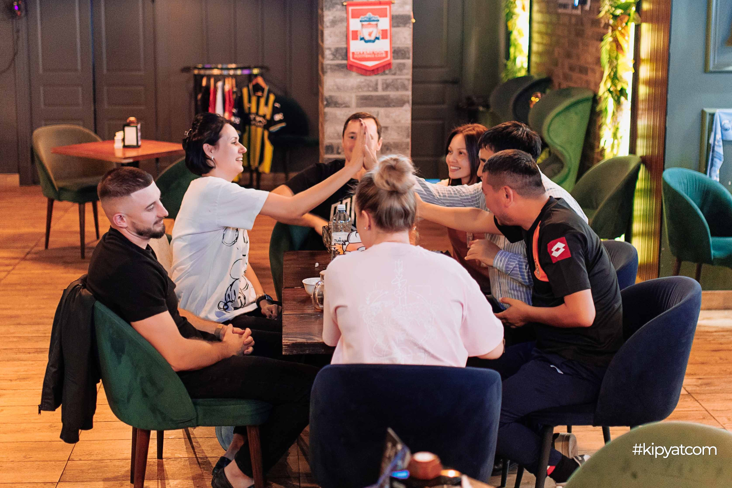 Эйнштейн Party