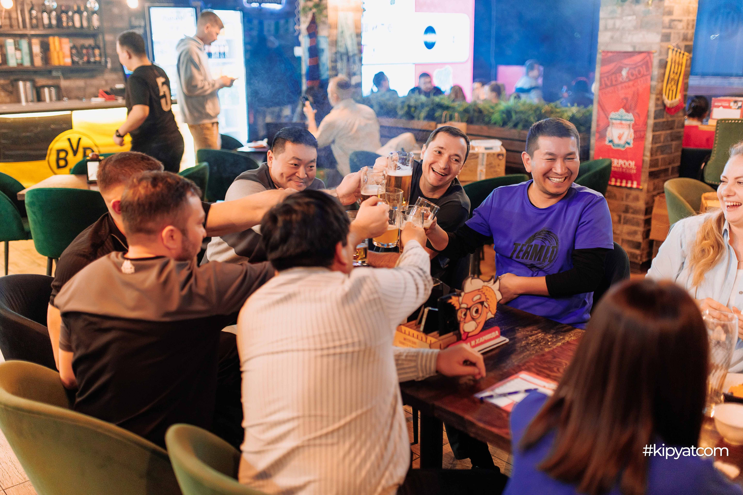 Эйнштейн Party