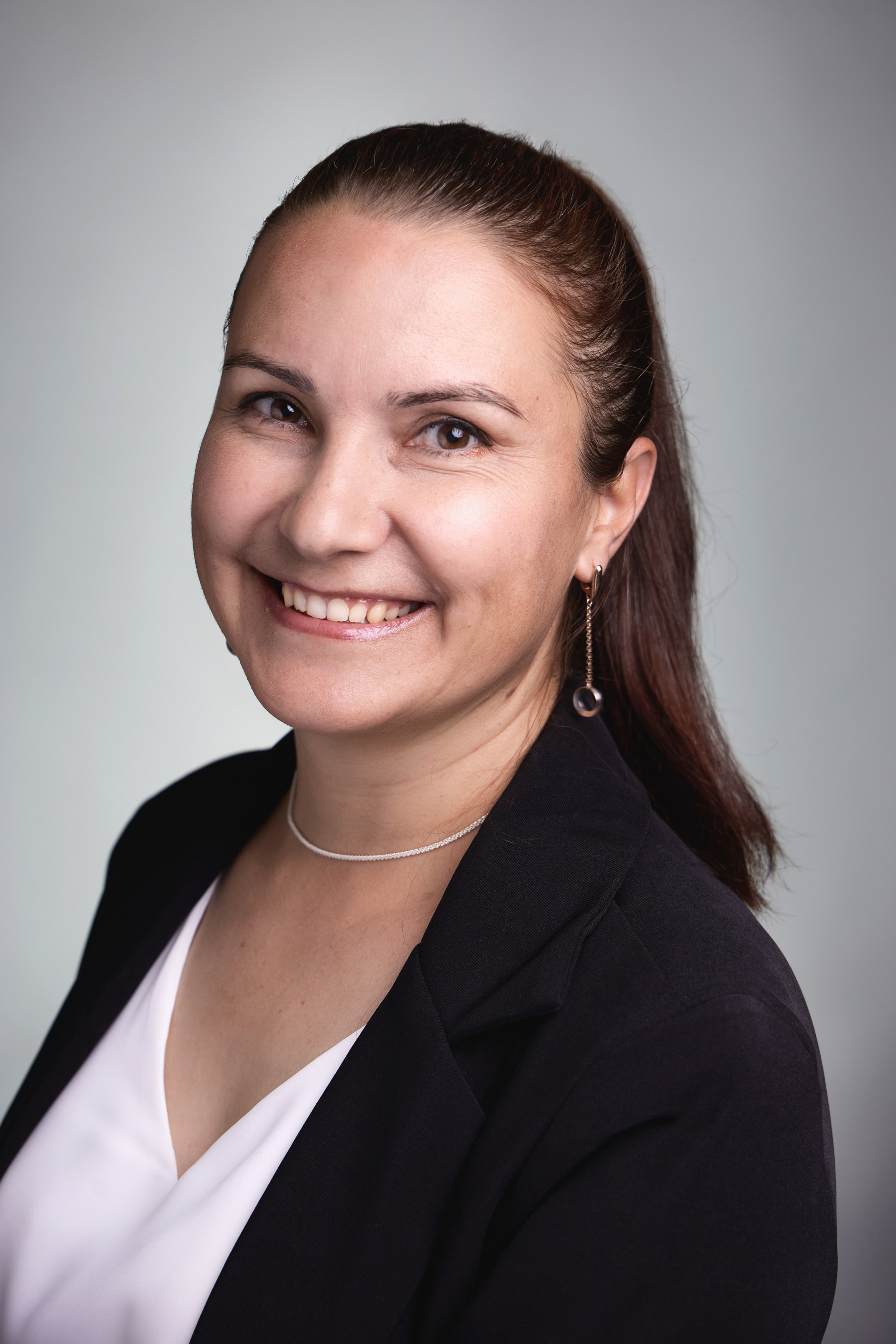 Фото на документы в Зеленограде. Фото на паспорт. Портретная фотостудия ЛукБук. Деловой портрет. Семейный портрет. Предметная фотосъемка