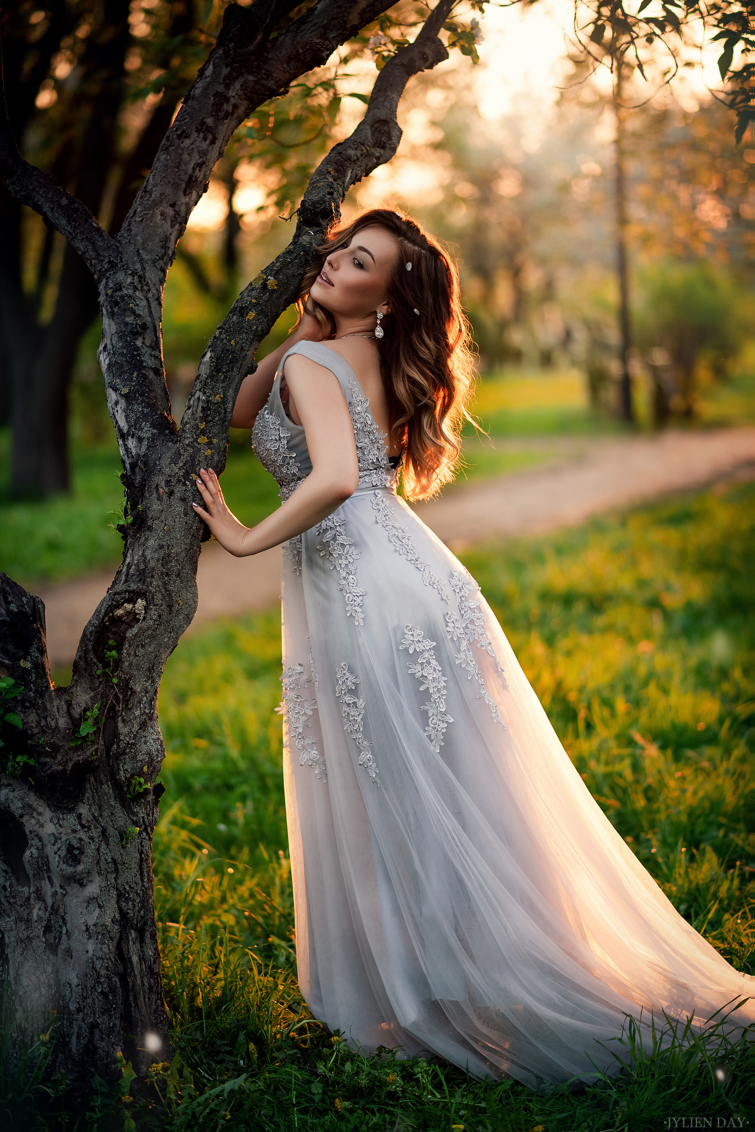 Фотосессия в яблоневом саду на закате. Юля Дэй • Фотограф, Санкт-Петербург
