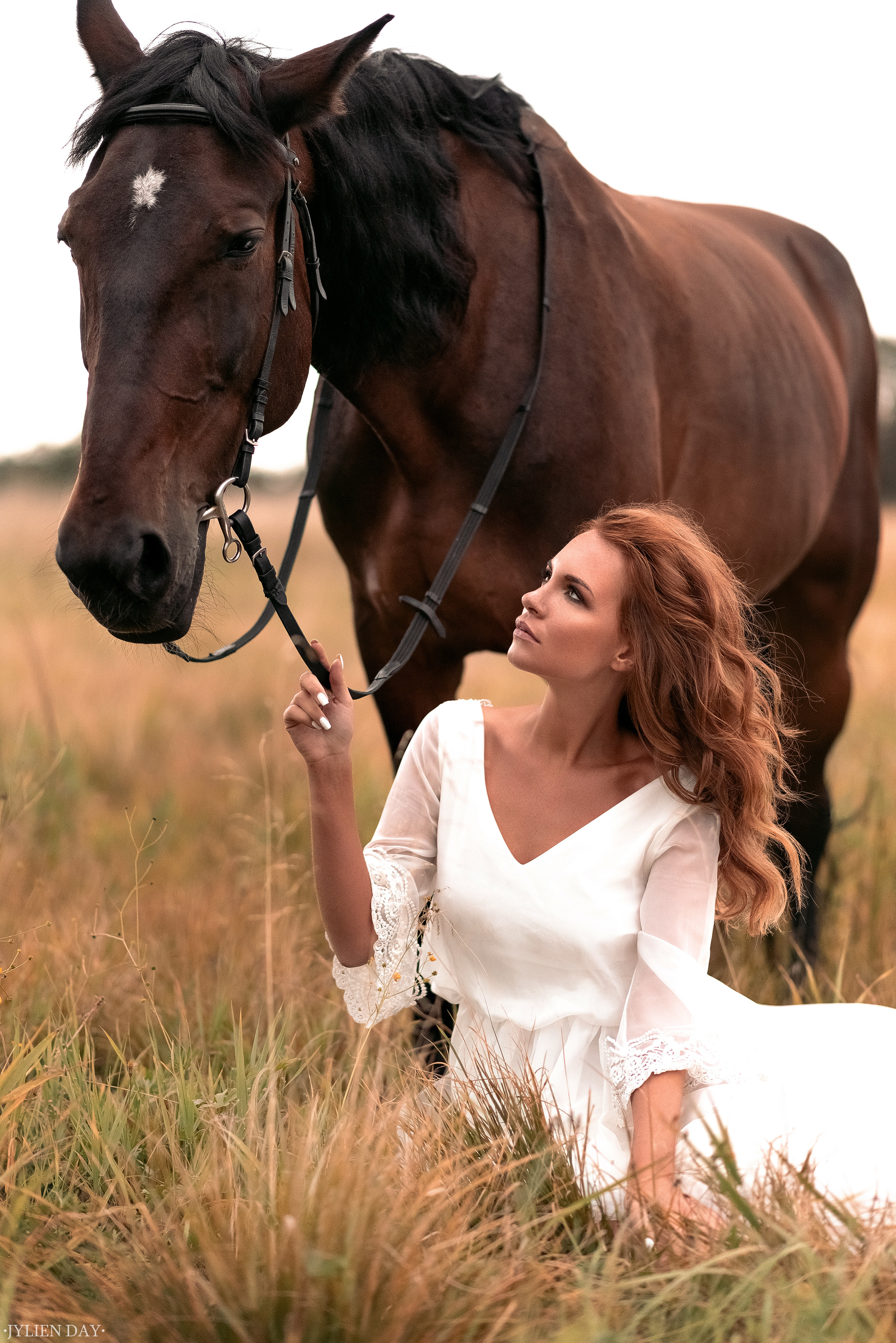 Фотосессия в стиле бохо с лошадью, конная прогулка