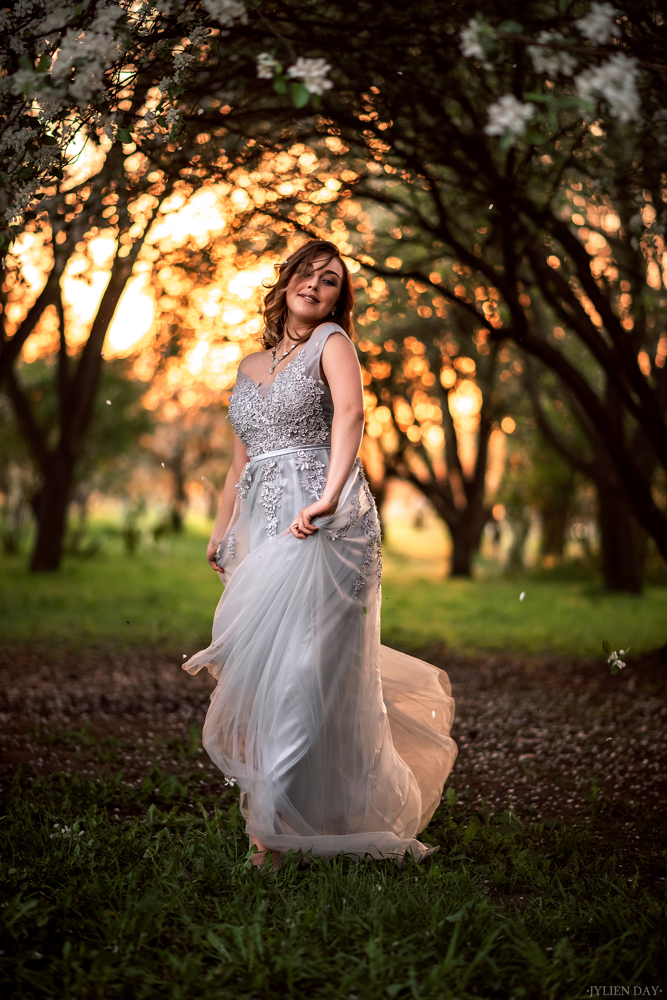 Фотосессия в яблоневом саду на закате. Юля Дэй • Фотограф, Санкт-Петербург