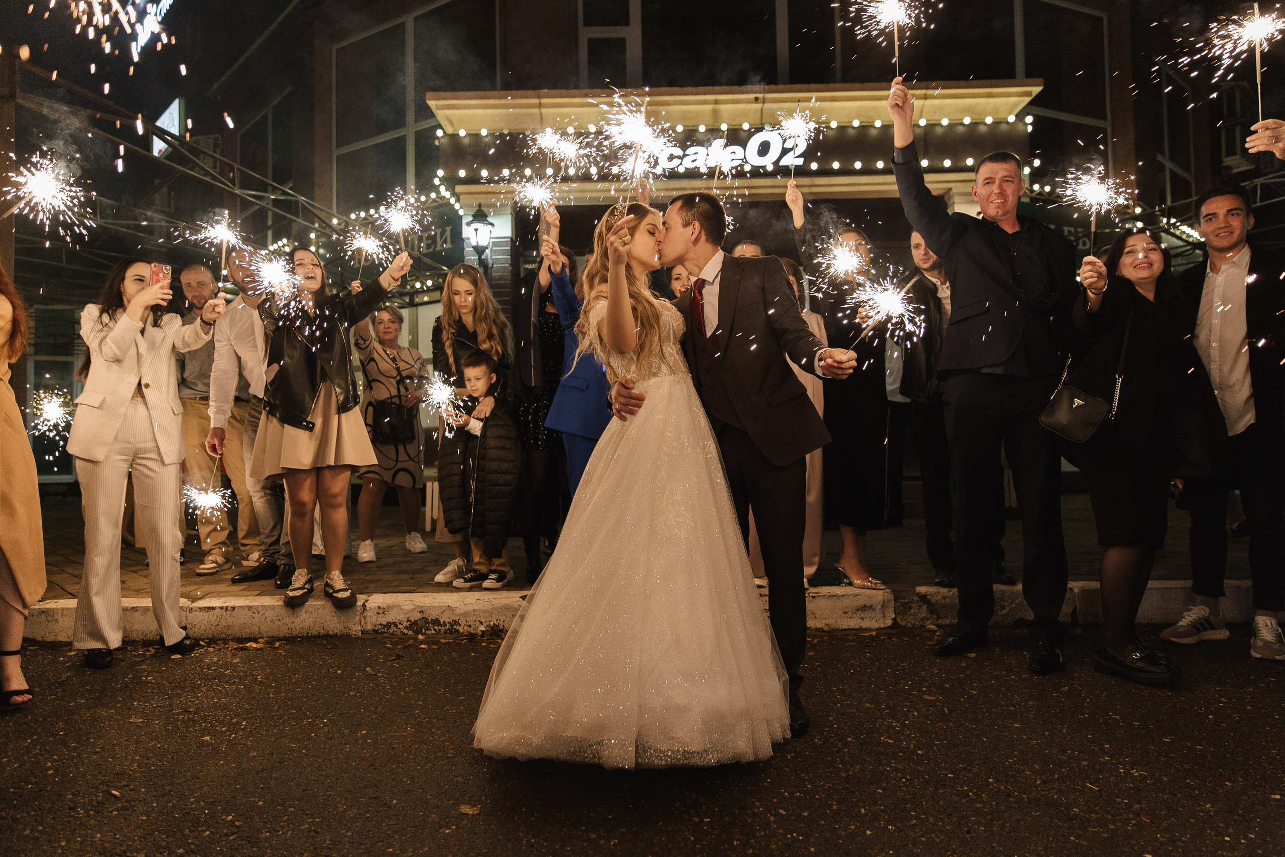 Свадьба Альберта и Алсу — бутик и O2. Свадебный фотограф в Оренбурге Илья Володьков