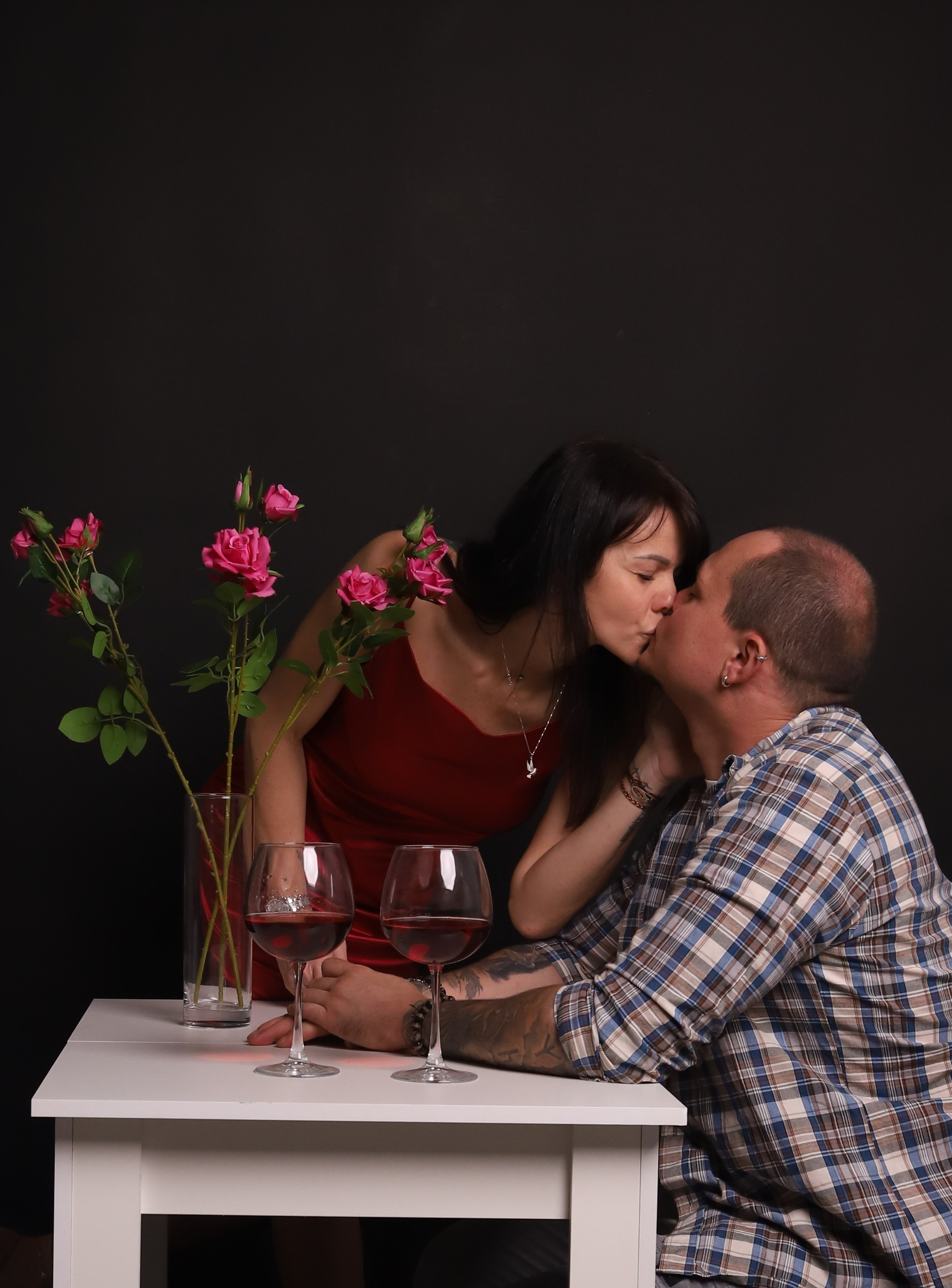 Реальные фотографии наших гостей. Фотостудия самообслуживания. Студия без фотографа в Твери