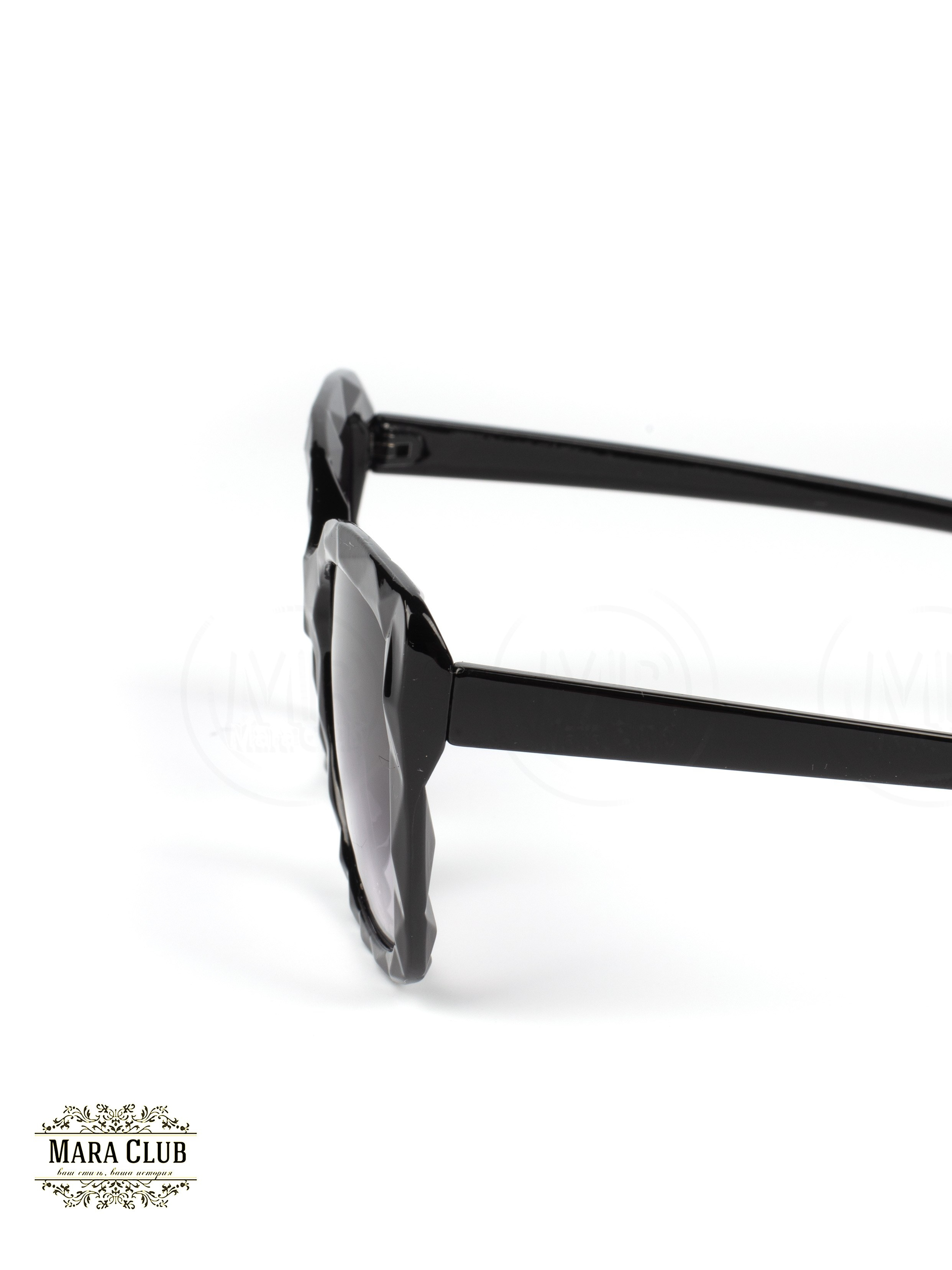 Предметное фото. Очки солнцезащитные. MaraClub Foto предметное фото для сайта и маркетплейсов в Москве и области