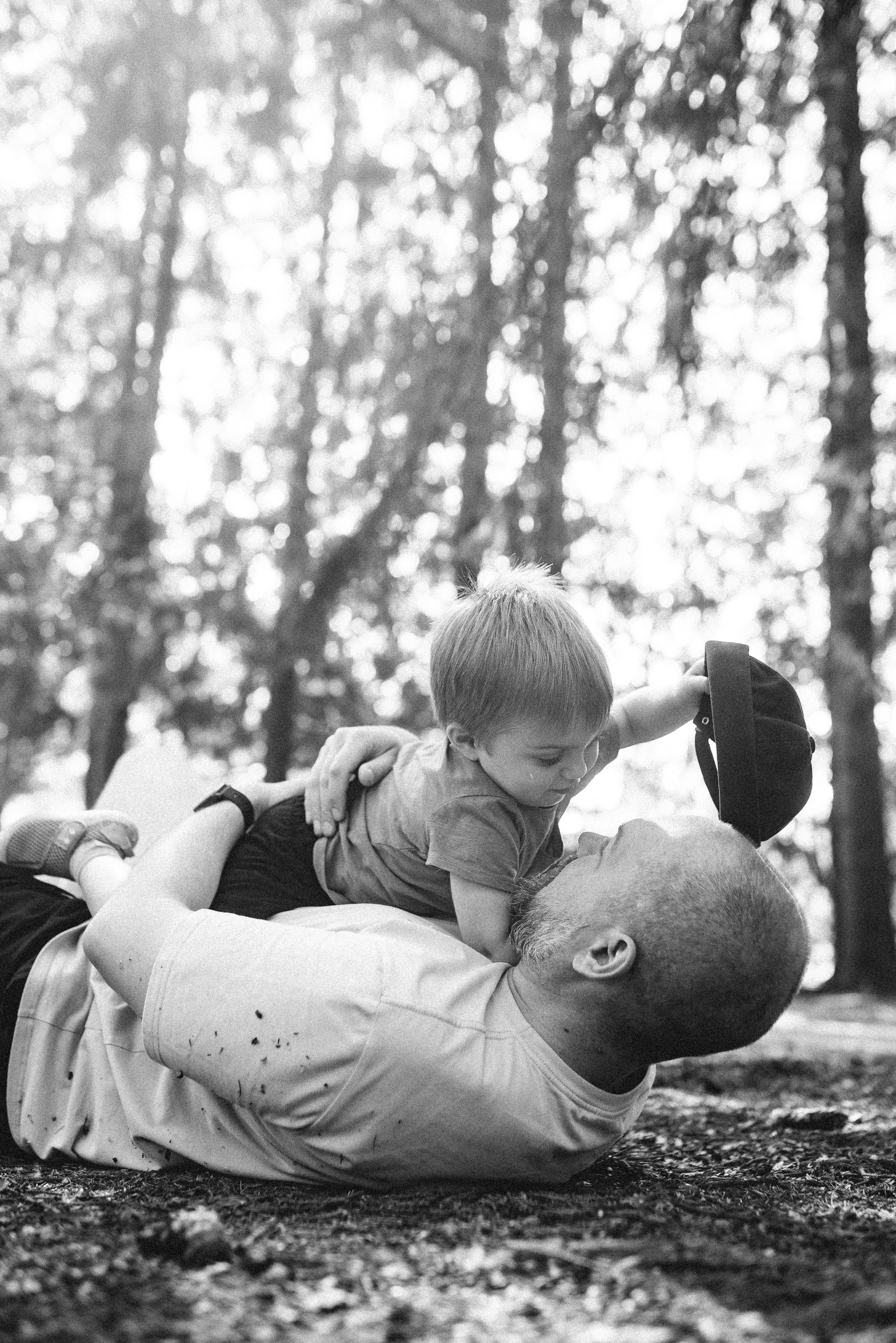 Игорь, Мила и Михаил Игоревич, домашняя история. Фотограф Денис Неместо, портрет, репортаж