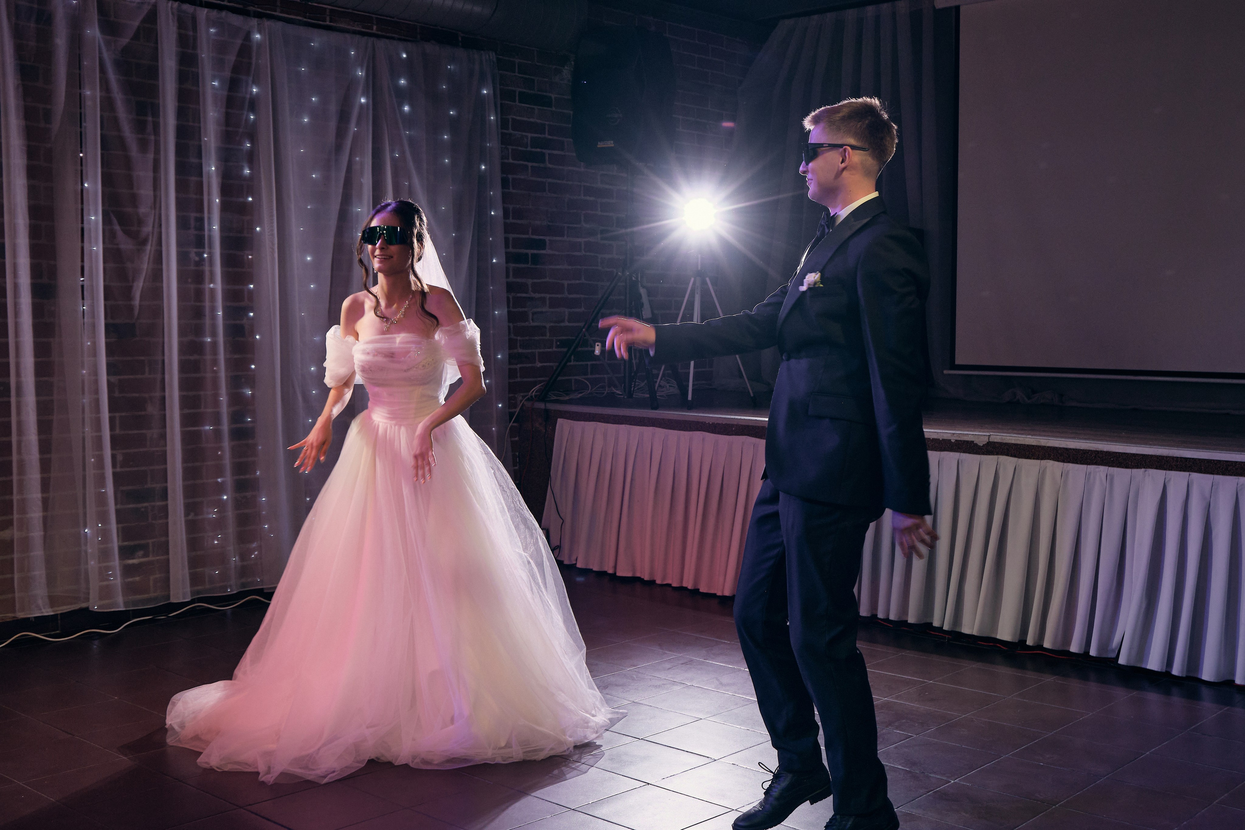 Банкет. Фэшн фотограф Арина Эльюс в Новосибирске