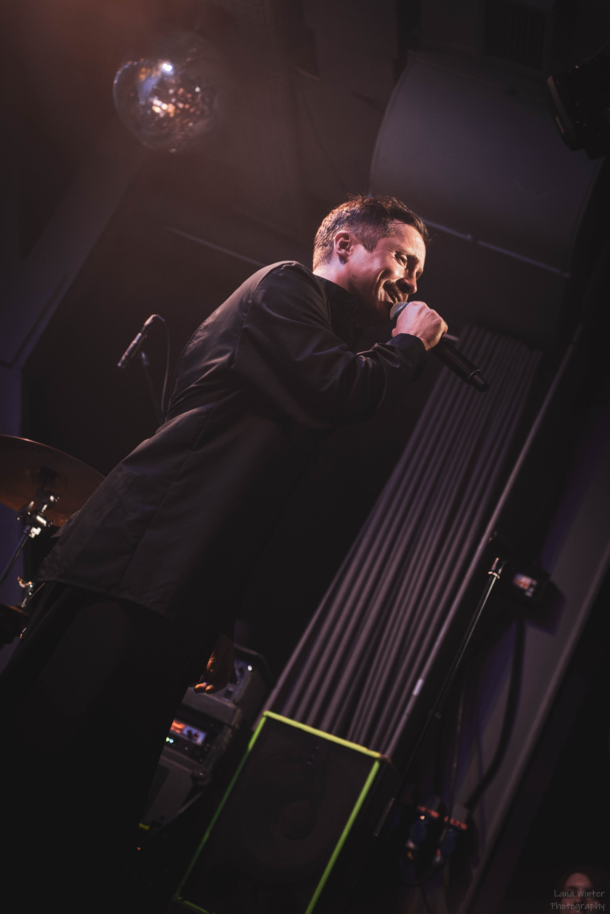 Площадь Восстания (8 марта 2025 года, Москва, клуб Техника Безопасности). Фотограф Светлана Блинова, Москва и Московская область