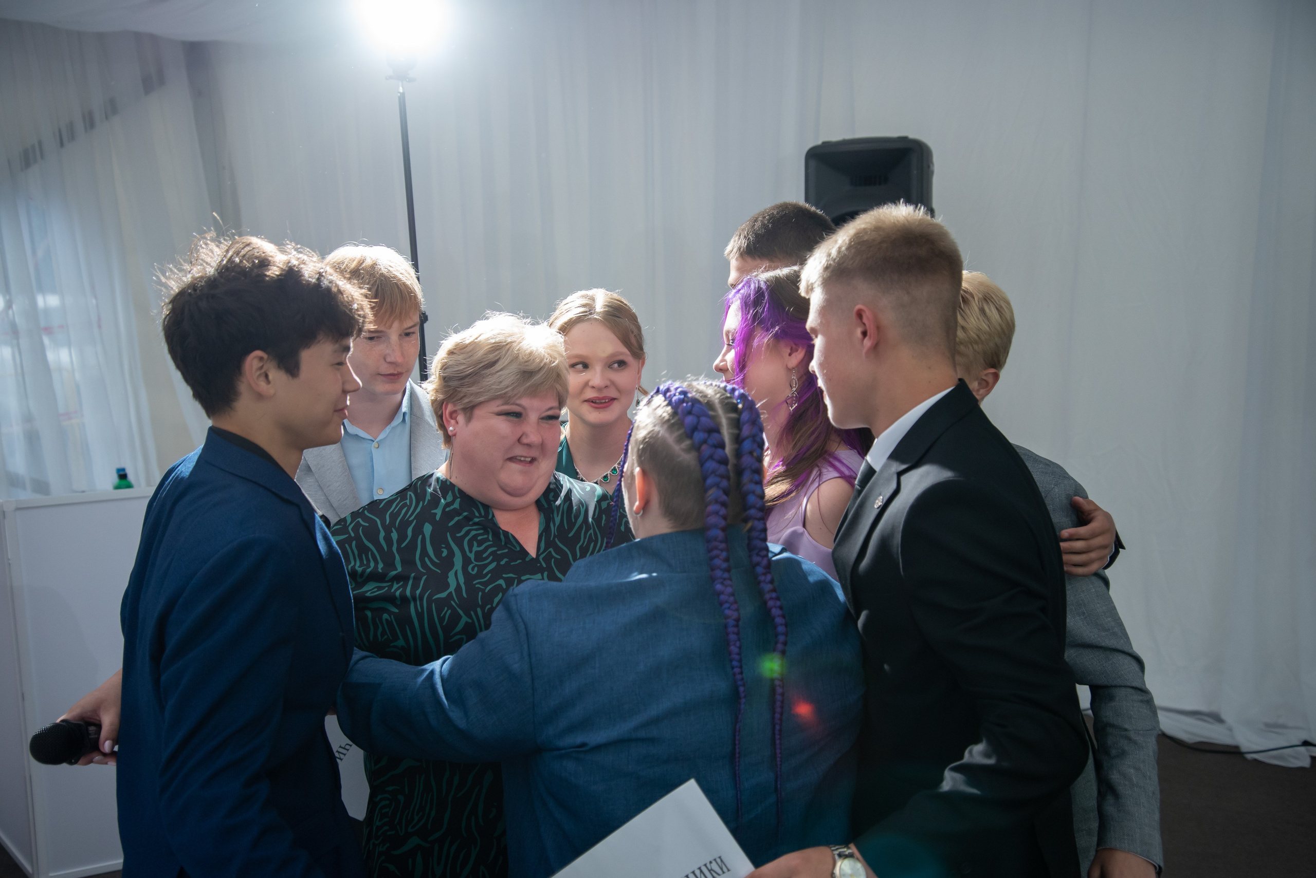 Школьные выпускные. Фотограф Мальцева Евгения