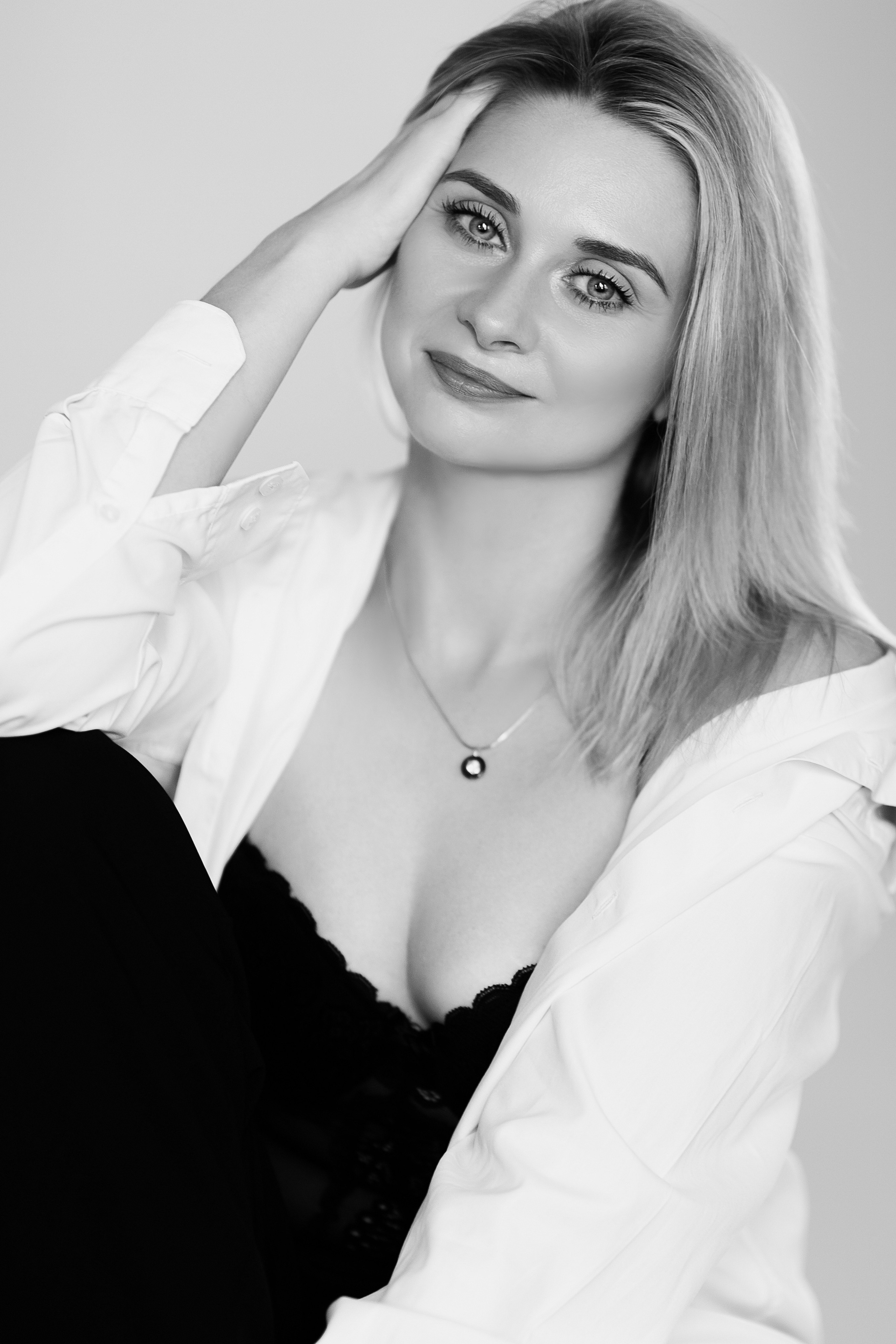 ЧБ Серия в фотостудии. Профессиональный фотограф Надежда Антонова