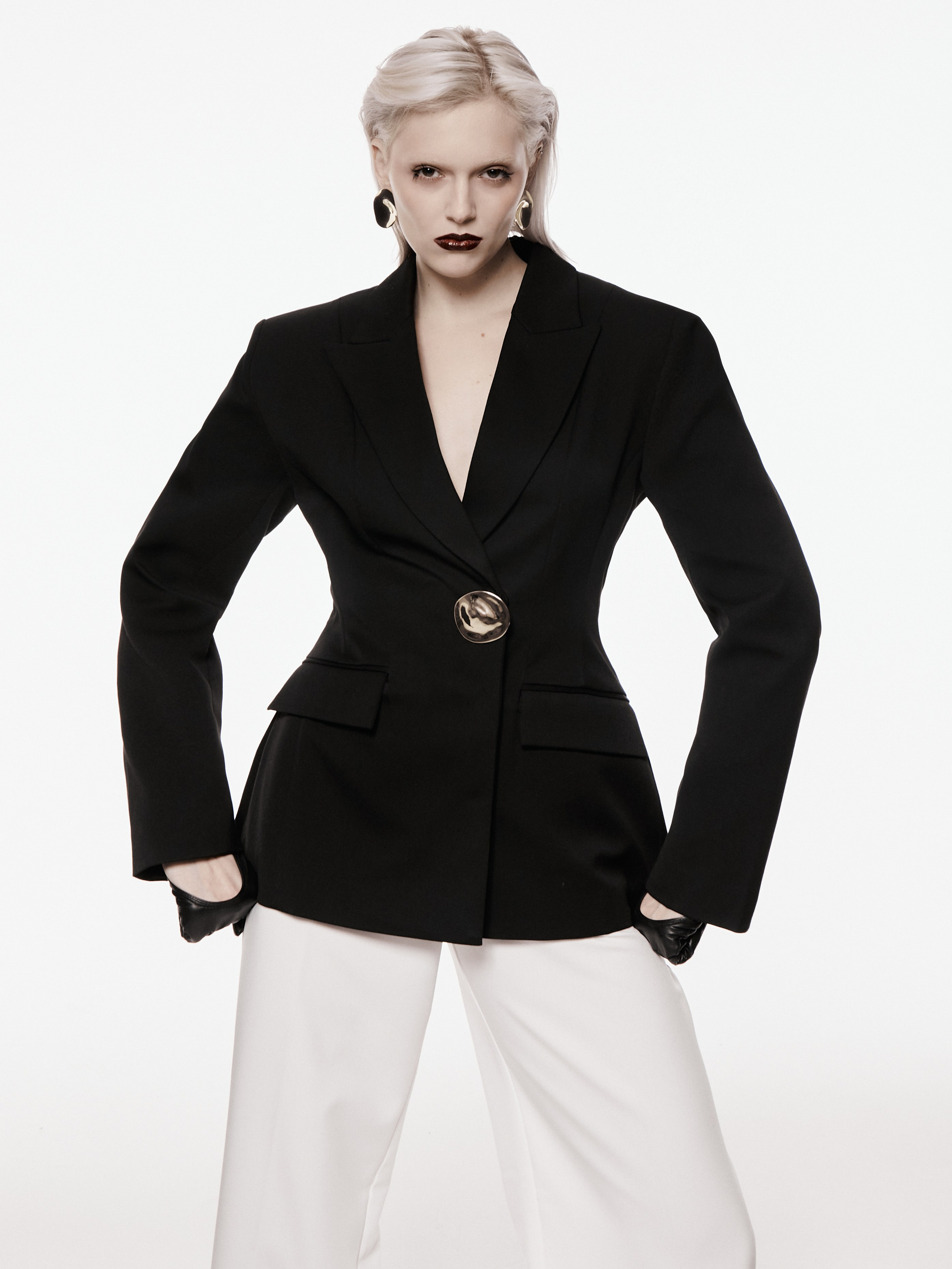 Alyona — tests. Фотограф для брендов в Москве, noircreate