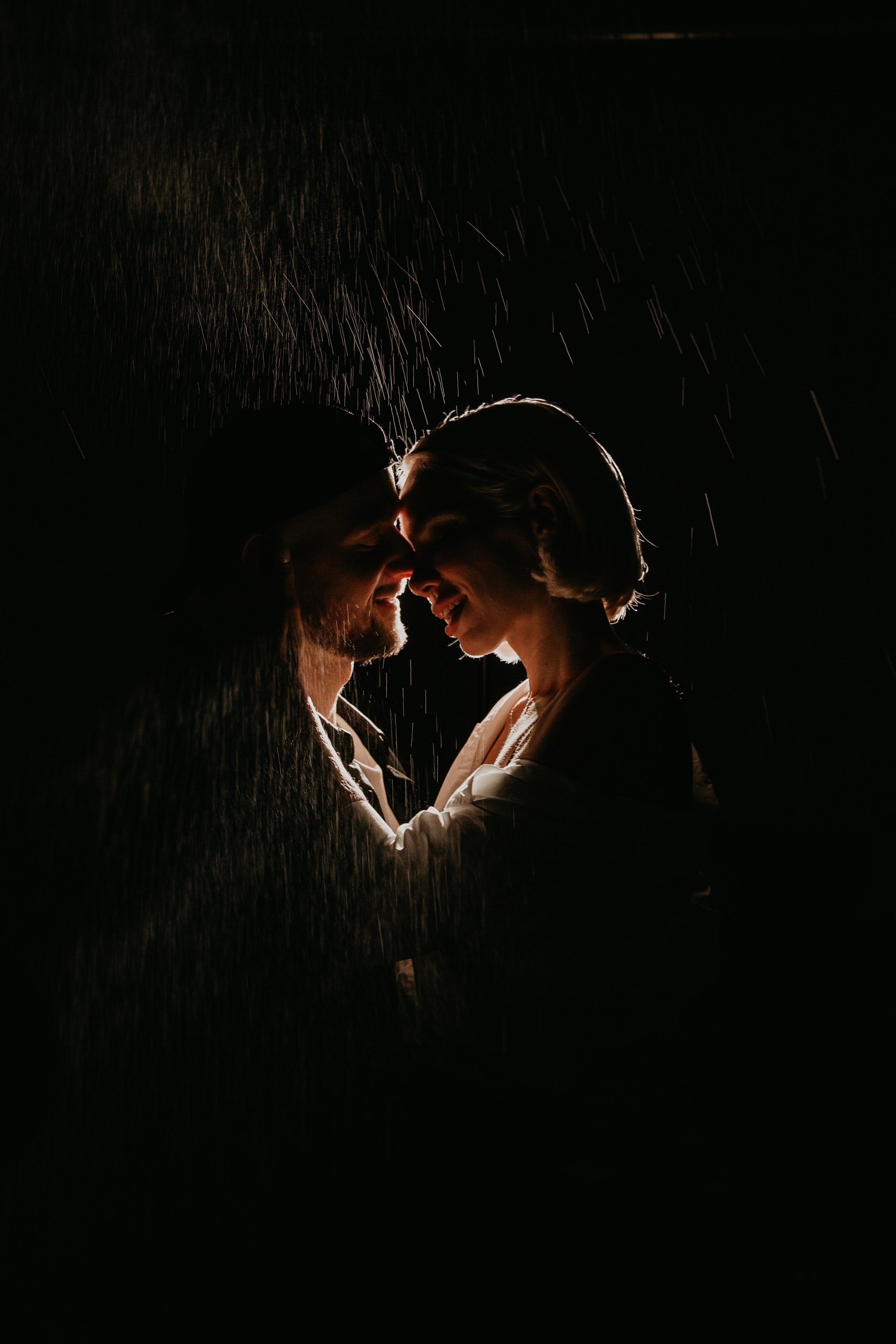 Парная съемка в ночном городе. Мультижанровый фотограф в Москве Наталия Степанова