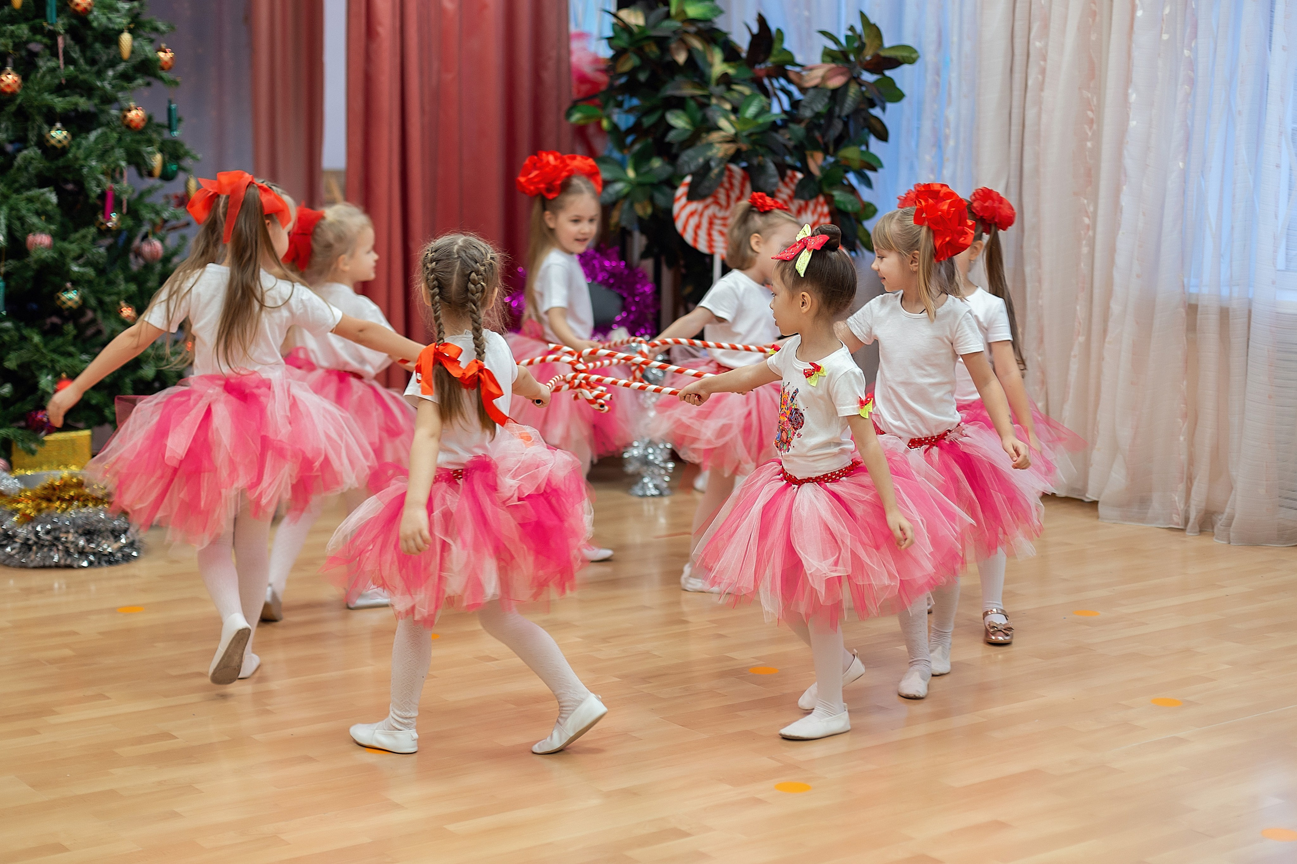 Утренник_"Карамельная фабрика» 2024. Семейный фотограф в Санкт-Петербурге