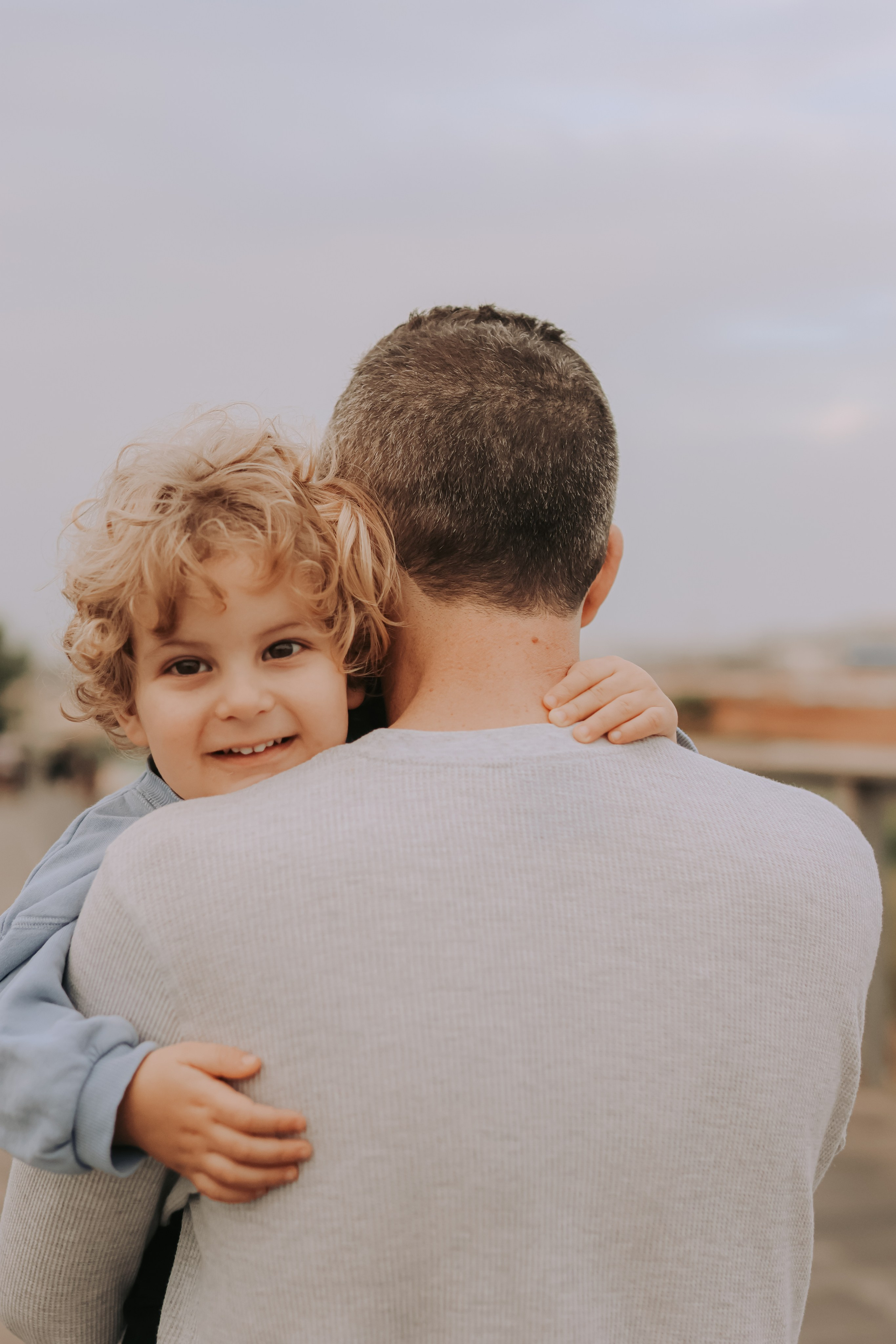 Eithan's family, Tel Aviv | February 2026. Photographer in Israel Alice Milchin