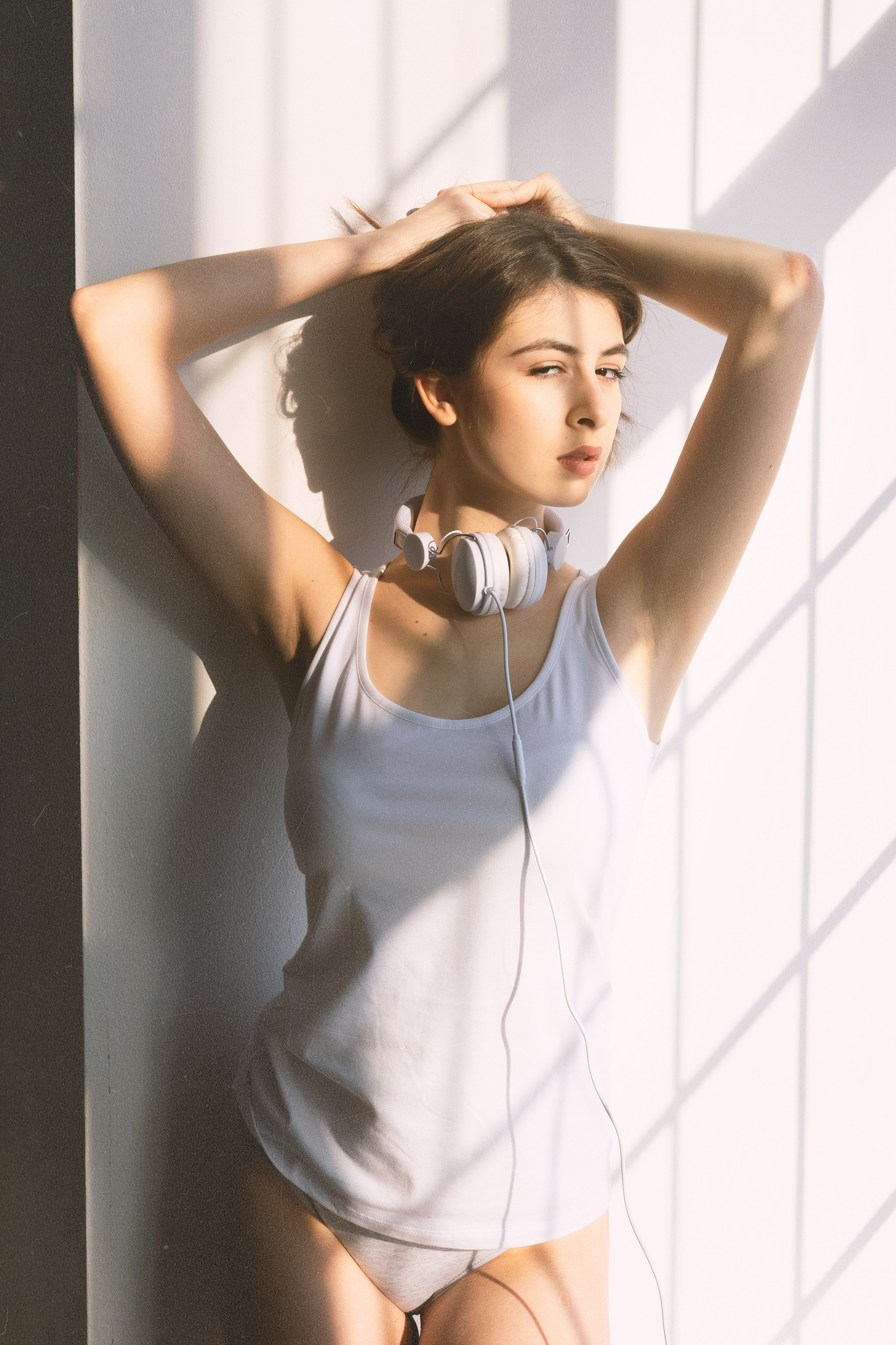 Фотосессия у окна 