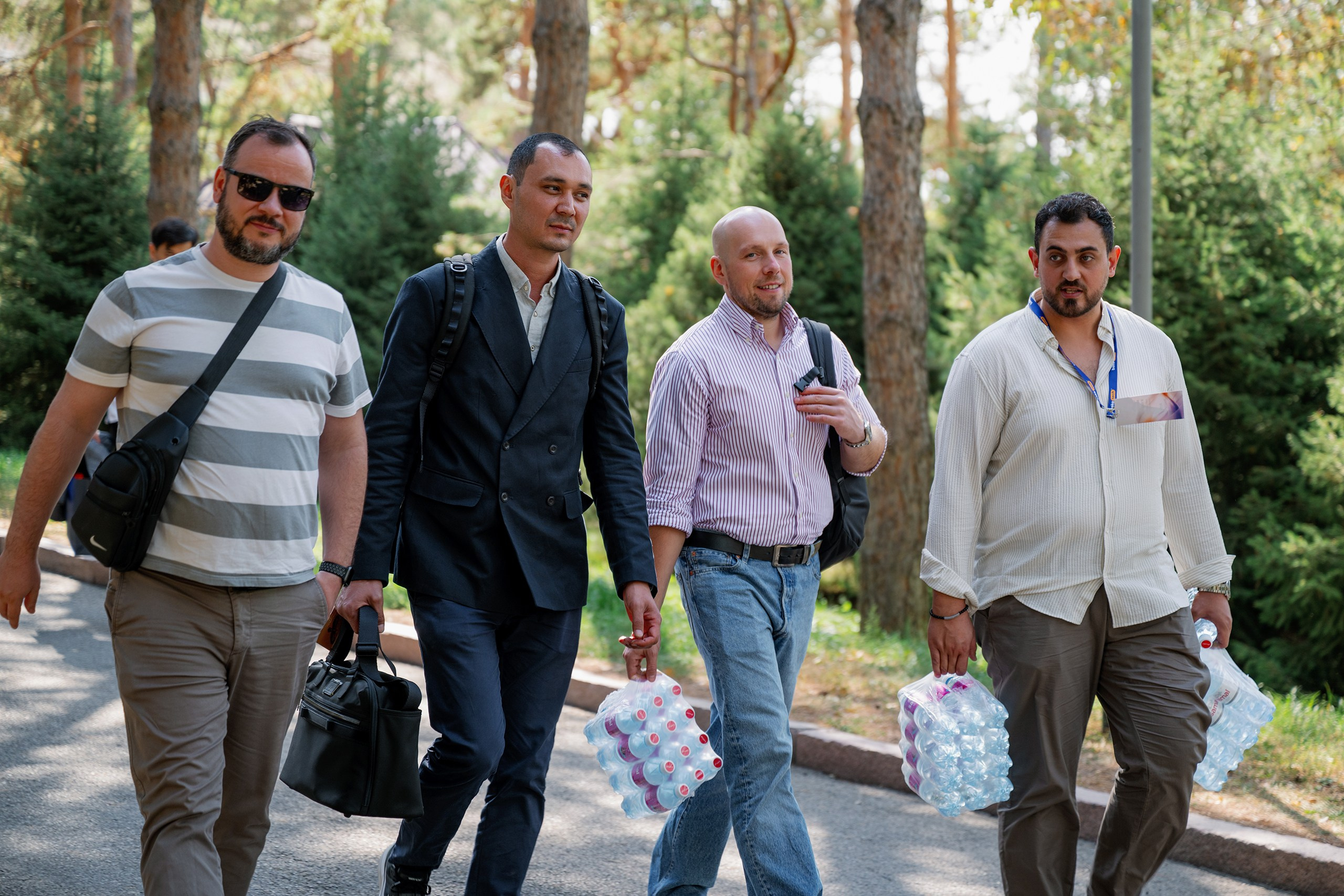 Конференция/Игра в тенис — BakoTech&Cloudfire. Фотограф в Алматы — Алексей Коньков | Репортаж, свадьбы, портреты