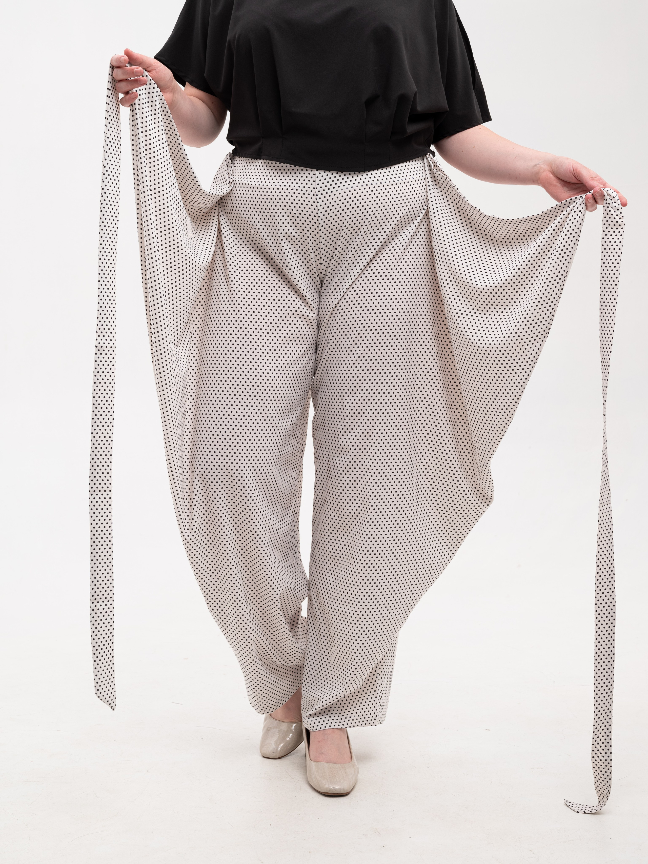 Одежда разноразмерная. Предметный фотограф, фото для маркетплейсов Пятигорск, КМВ