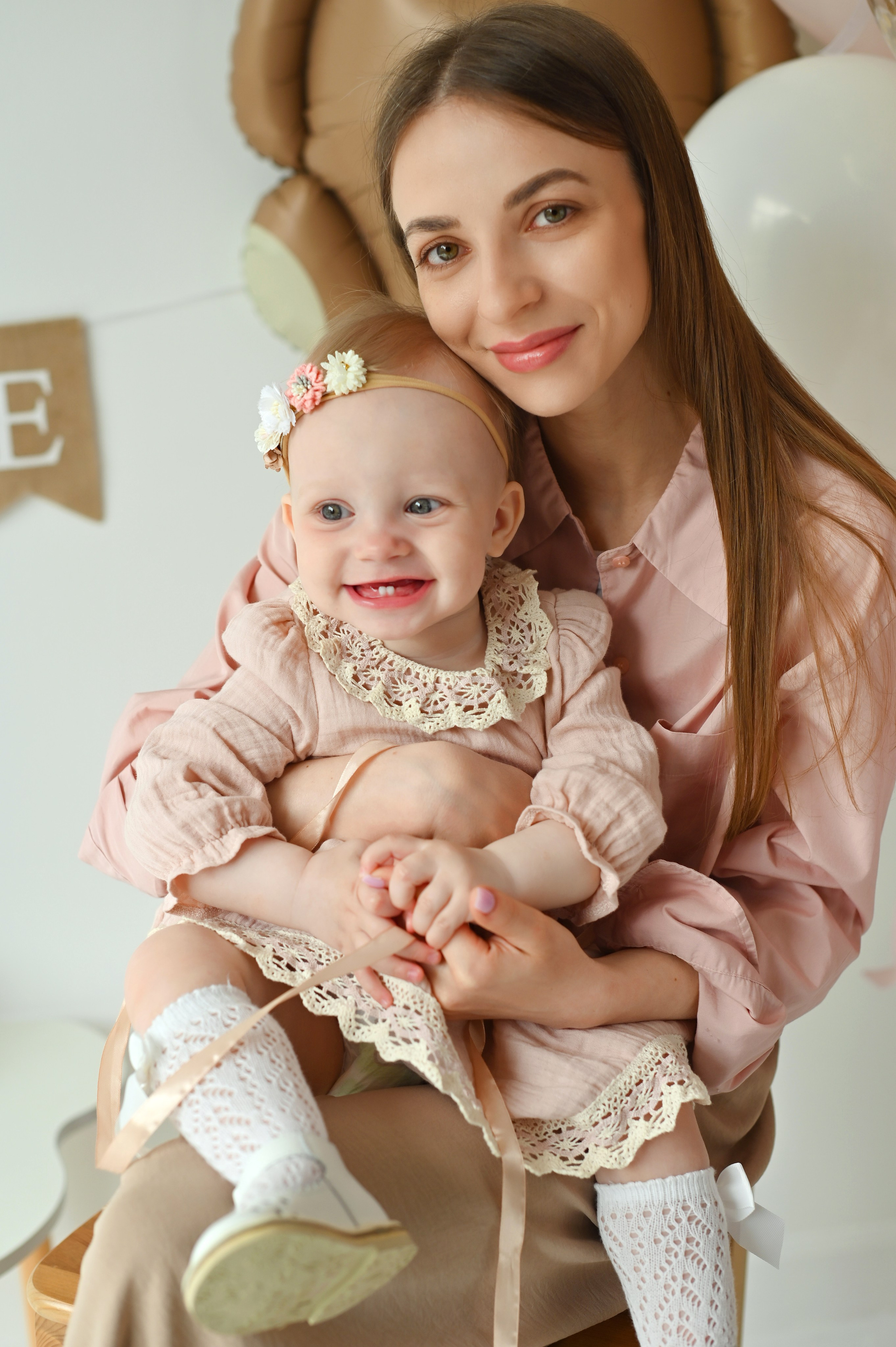 Первый день Рождения. Фотограф Альбина Вакунова