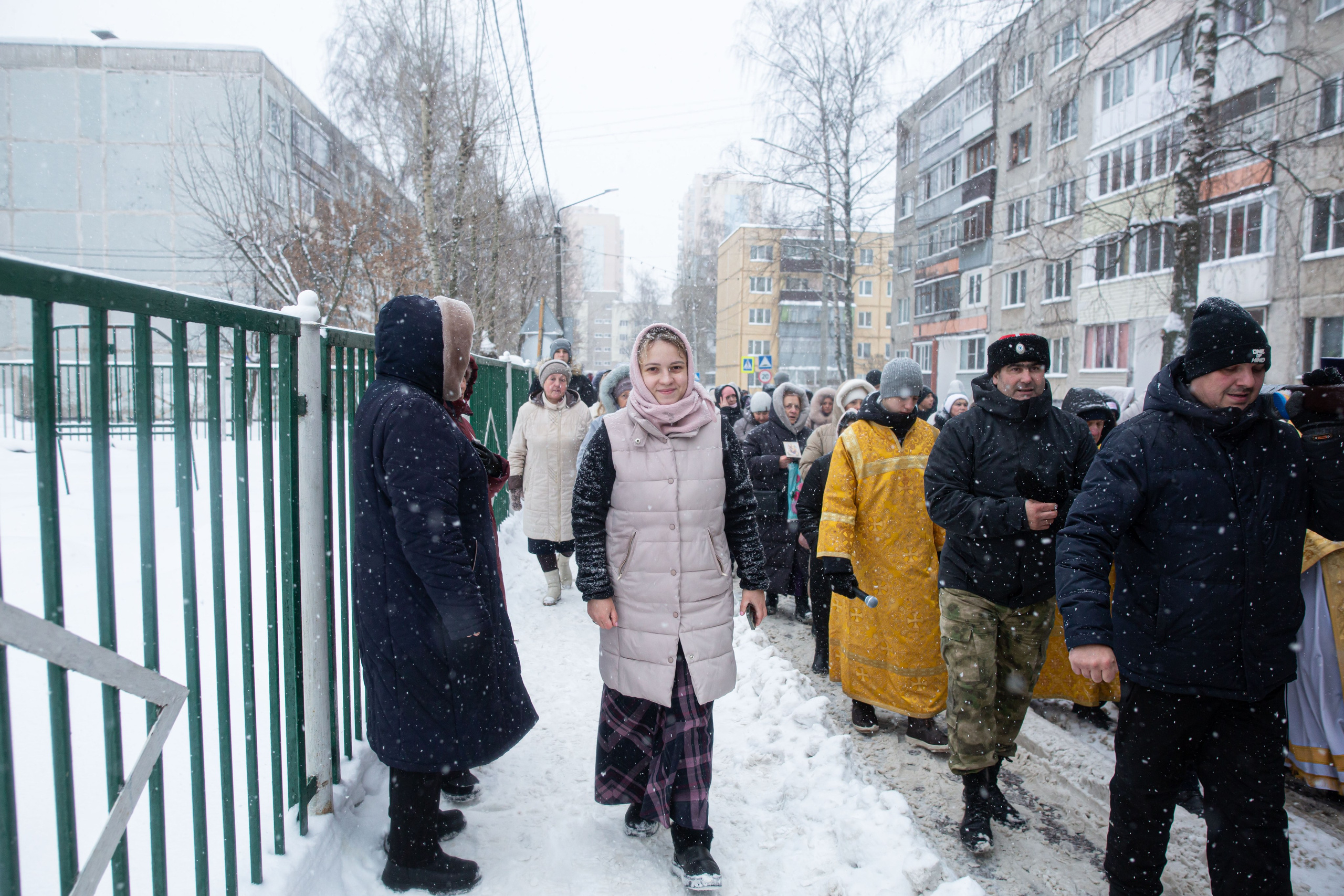 Крестный ход по д. Островцы Раменского городского округа. Семейный и детский фотограф Анна Петракова