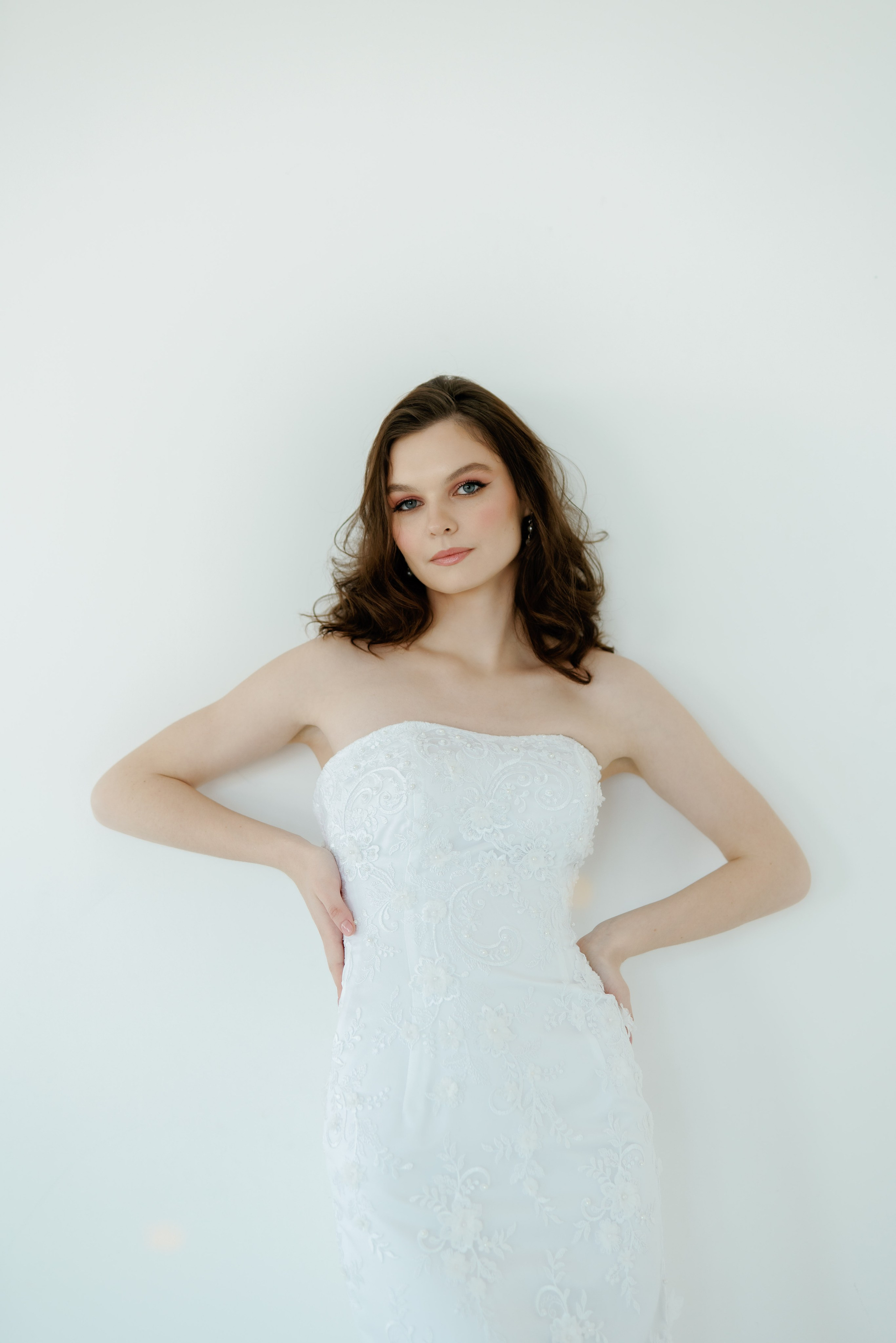Фотосессия свадебных платьев в студии