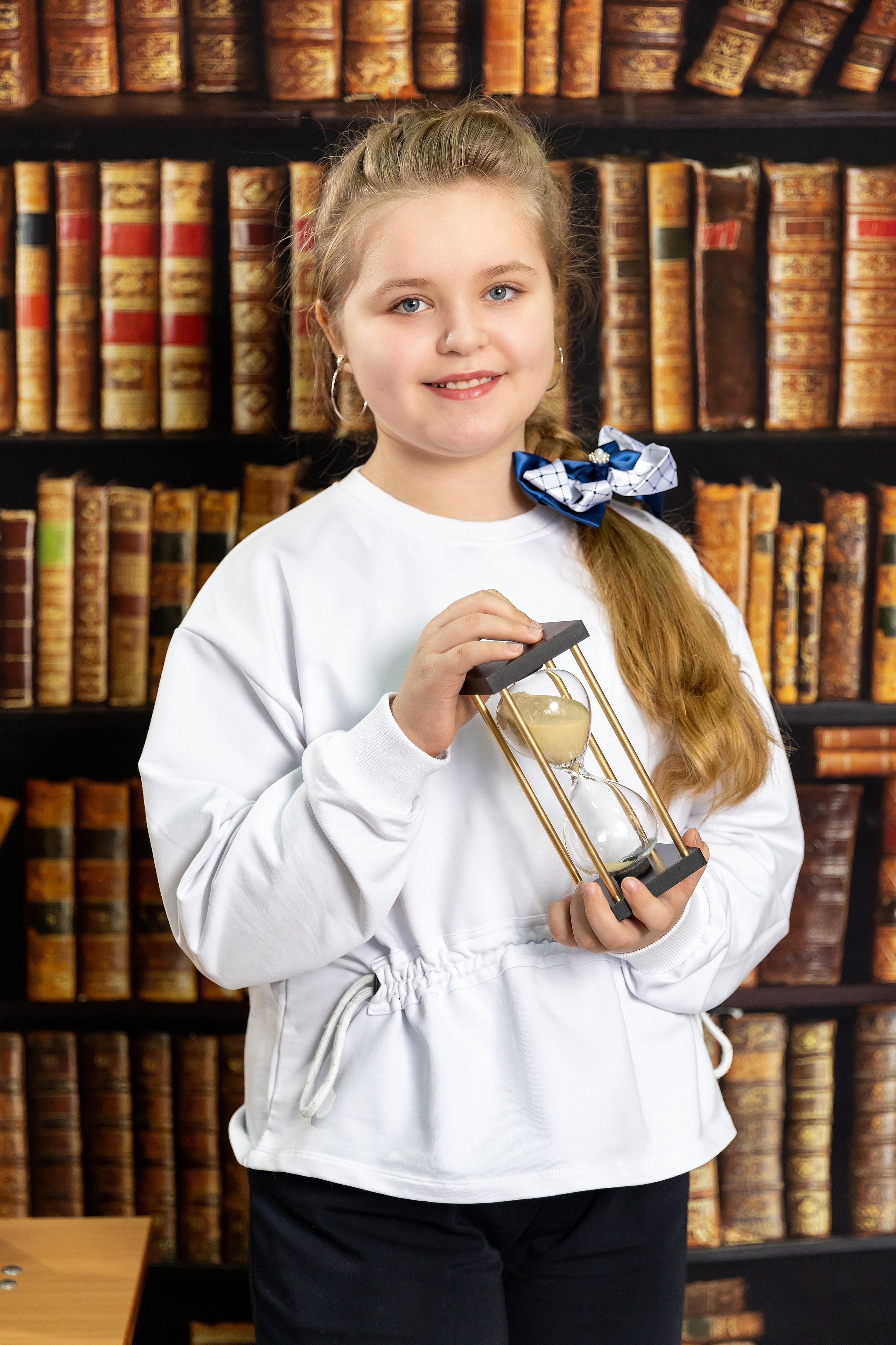 Примеры фото НАЧАЛЬНЫЕ КЛАССЫ. Фотограф Радужный ХМАО, Школьный фотограф, семейный фотограф, выпускной альбом