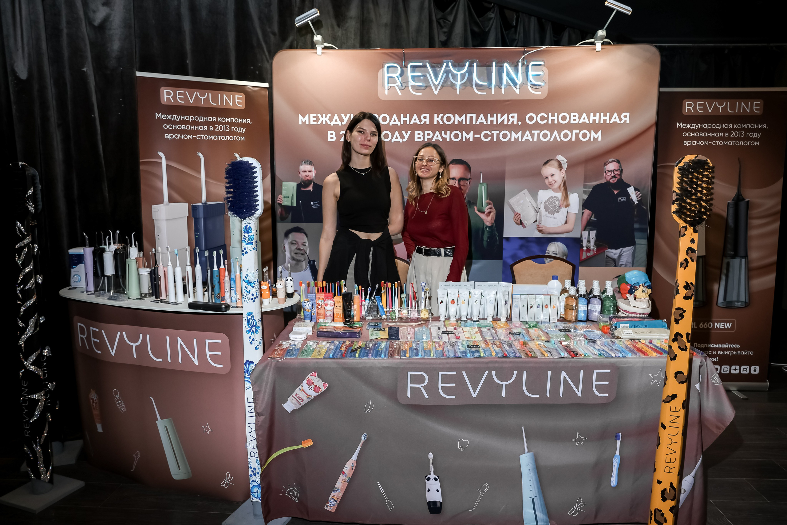 ФЛАГМАН / ГЛАВНЫЕ СПИКЕРЫ ОЛЕГ ТОРБОСОВ / СТАС ЕГОВЦЕВ. Photographer Viktoriya Markushina «My world throug»