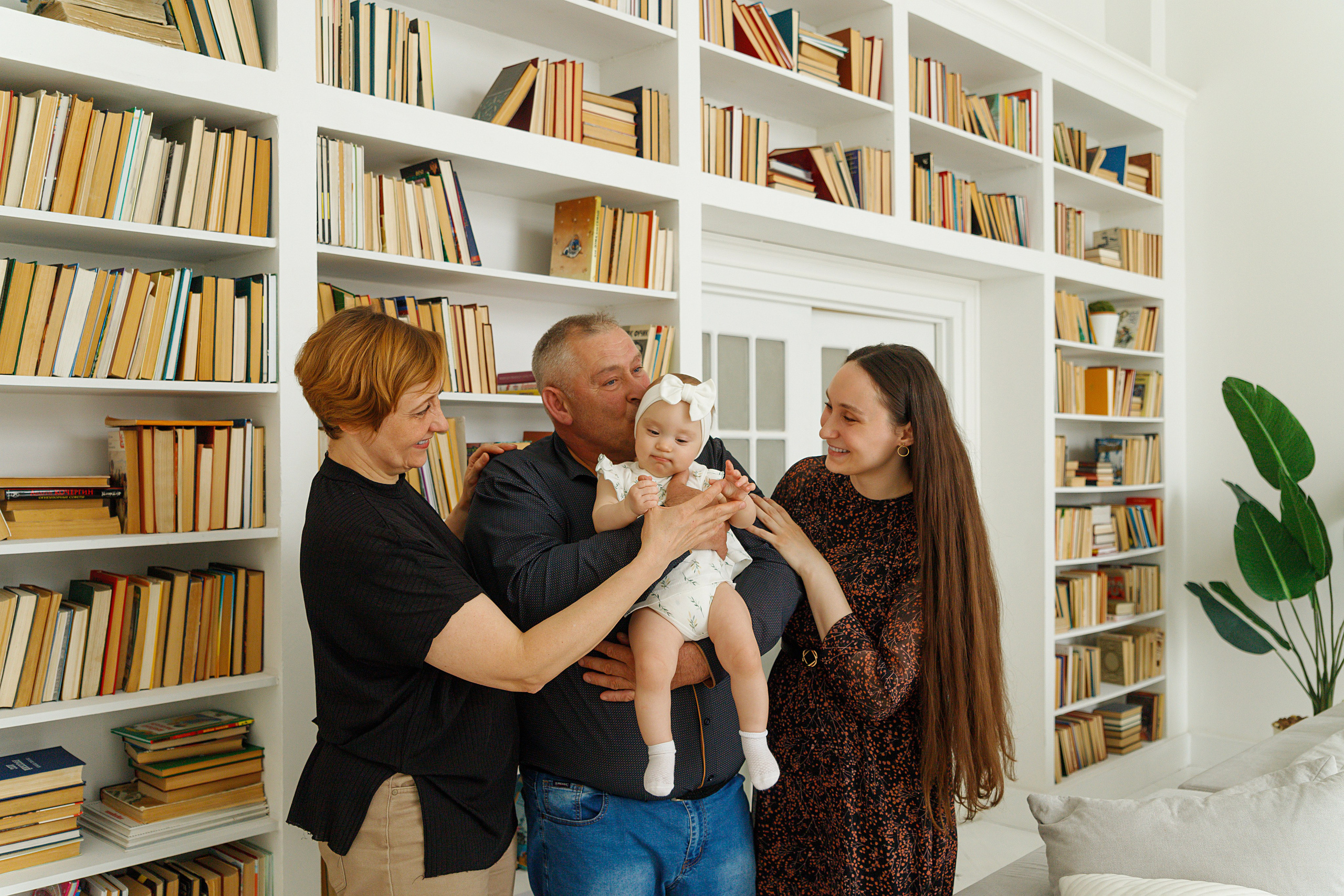 Семейная фотостудия. Семейный, свадебный и детский фотограф в Новосибирске Ольга Хидченко