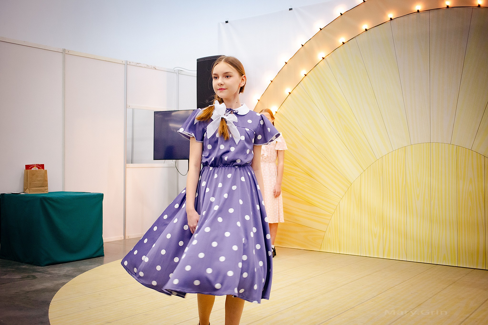 Показ моды 40х лет. Православная ярмарка 2025. Детский и семейный фотограф, фотограф мероприятий Нижний Новгород