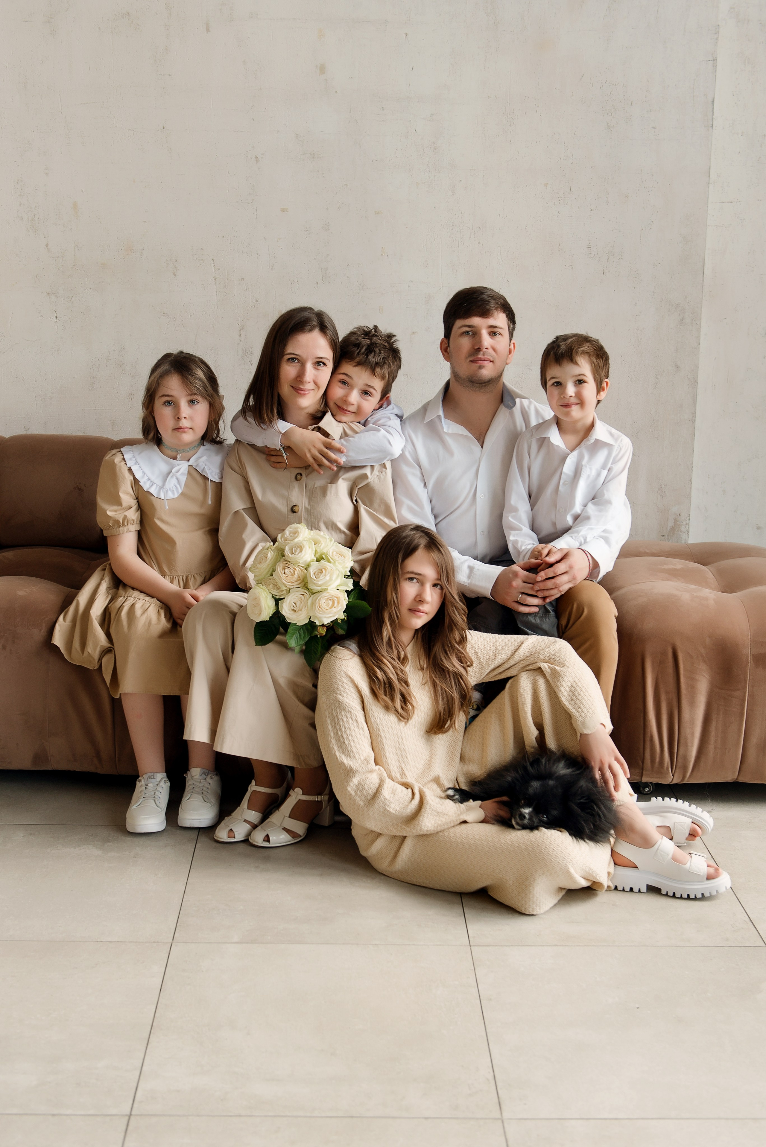 Семейная съёмка в студии. Детский фотограф в Долгопрудном и Москве