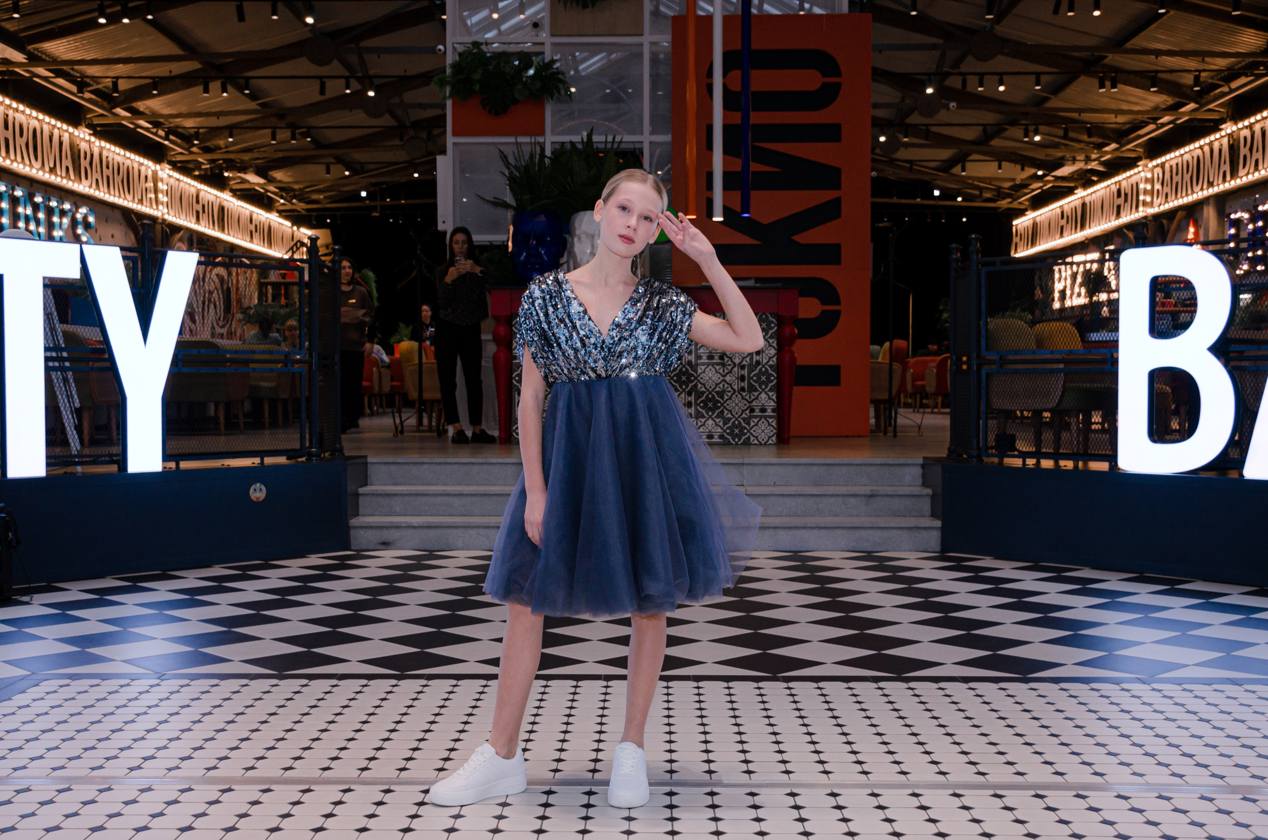 Показы мод. Портретный и репортажный фотограф в Санкт-Петербурге Варвара Жукова