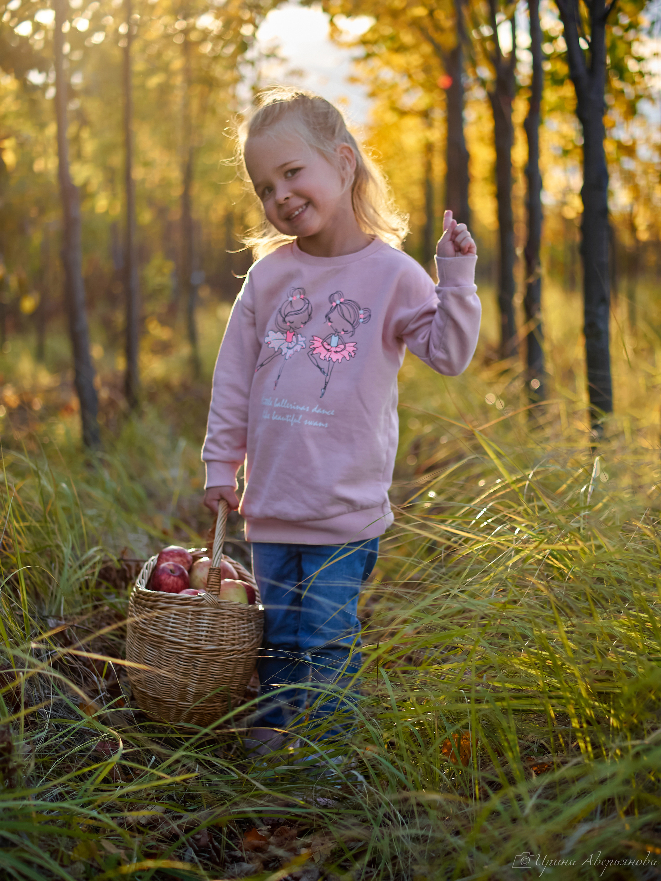 Осенняя фотосессия с яблоками. Фотограф в Ульяновске Ирина Аверьянова