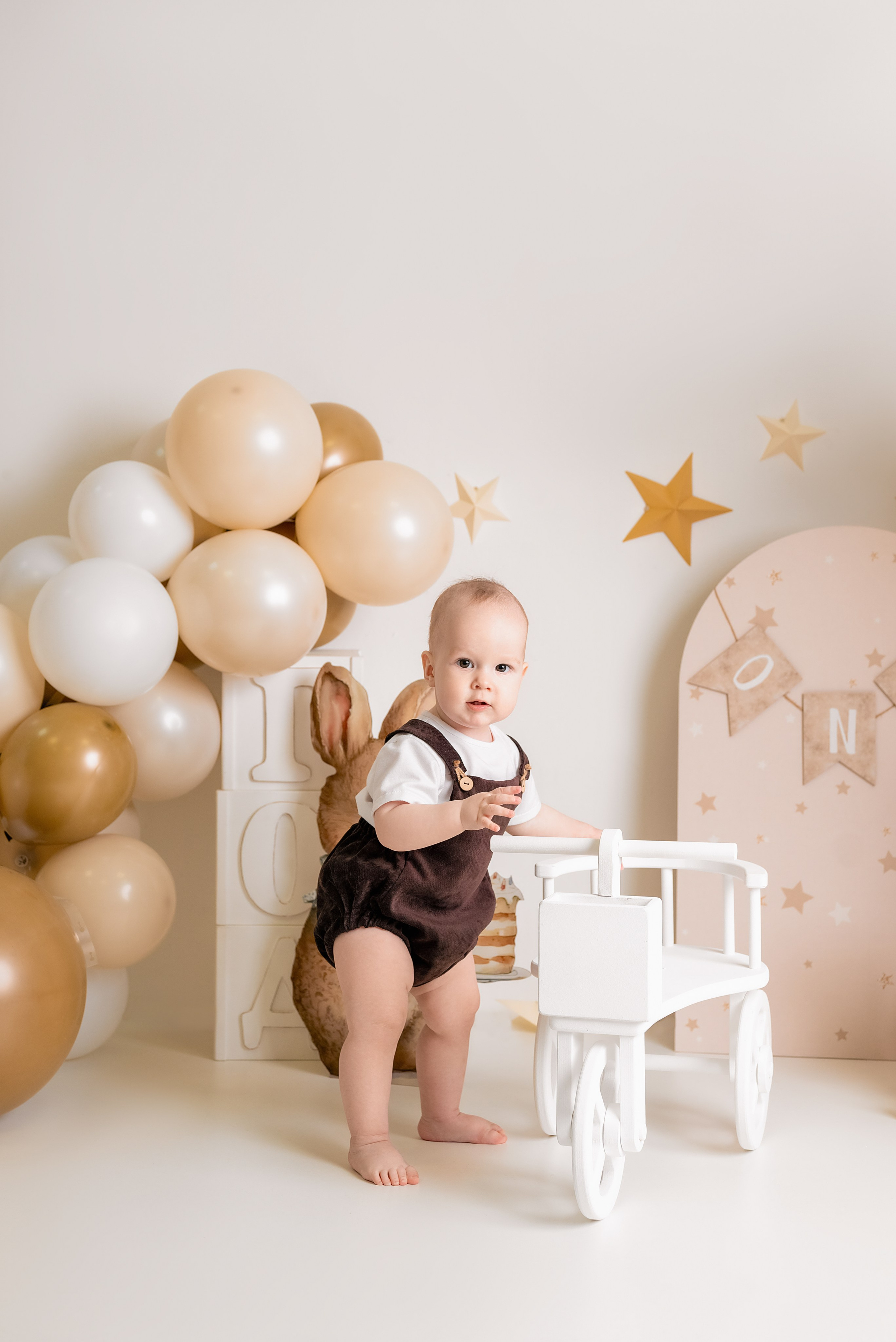 Артёму 1 годик. Фотограф новорожденных в Норильске Виктория Шагалиева